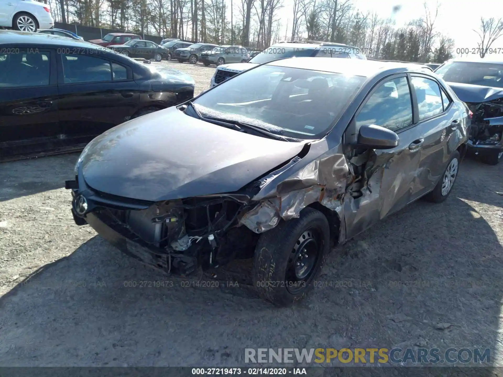 2 Photograph of a damaged car 5YFBURHE4KP909501 TOYOTA COROLLA 2019