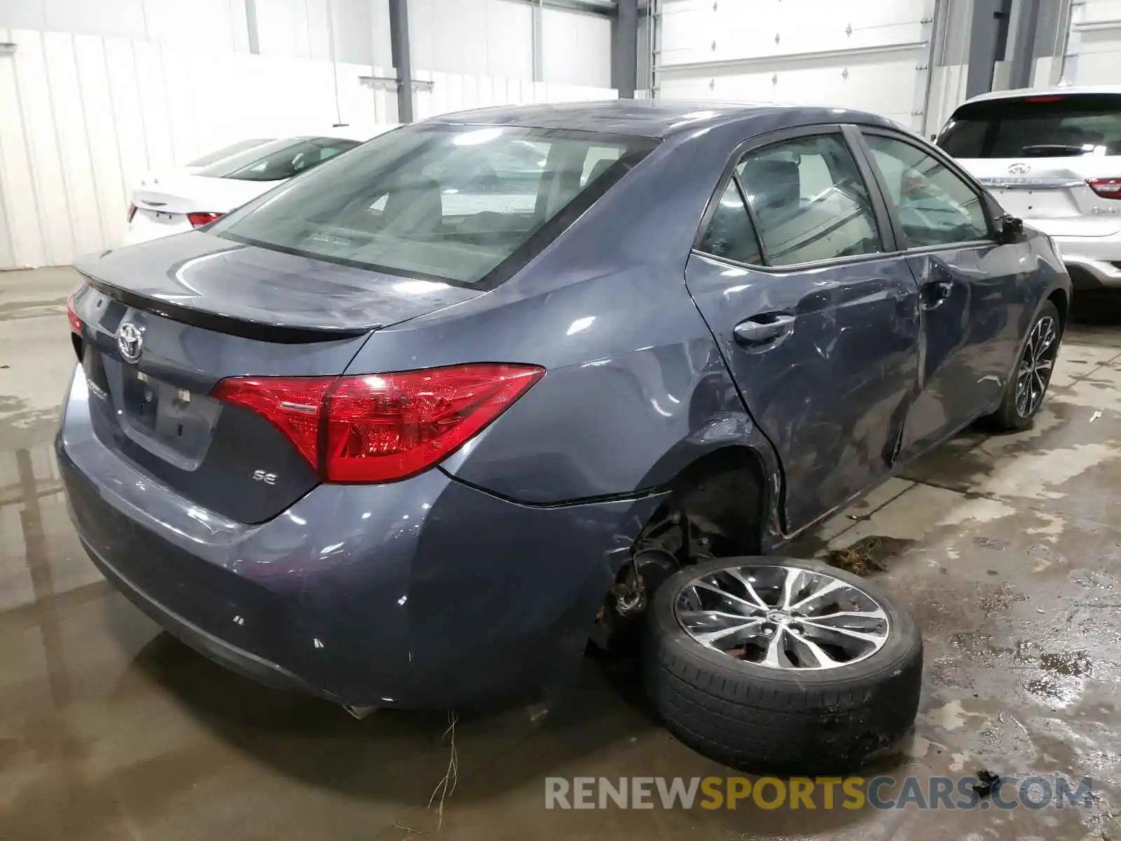 4 Photograph of a damaged car 5YFBURHE4KP911071 TOYOTA COROLLA 2019