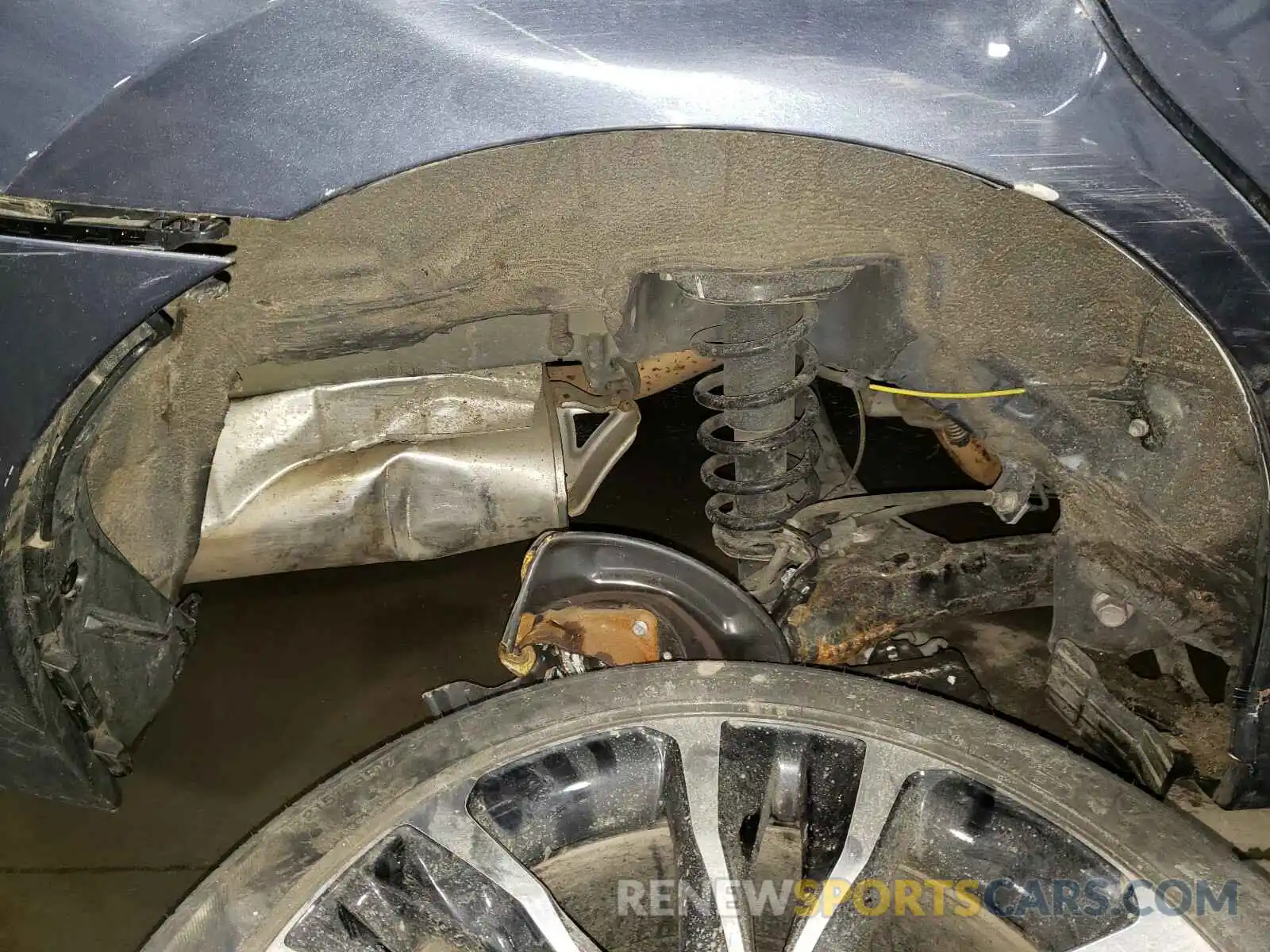 9 Photograph of a damaged car 5YFBURHE4KP911071 TOYOTA COROLLA 2019