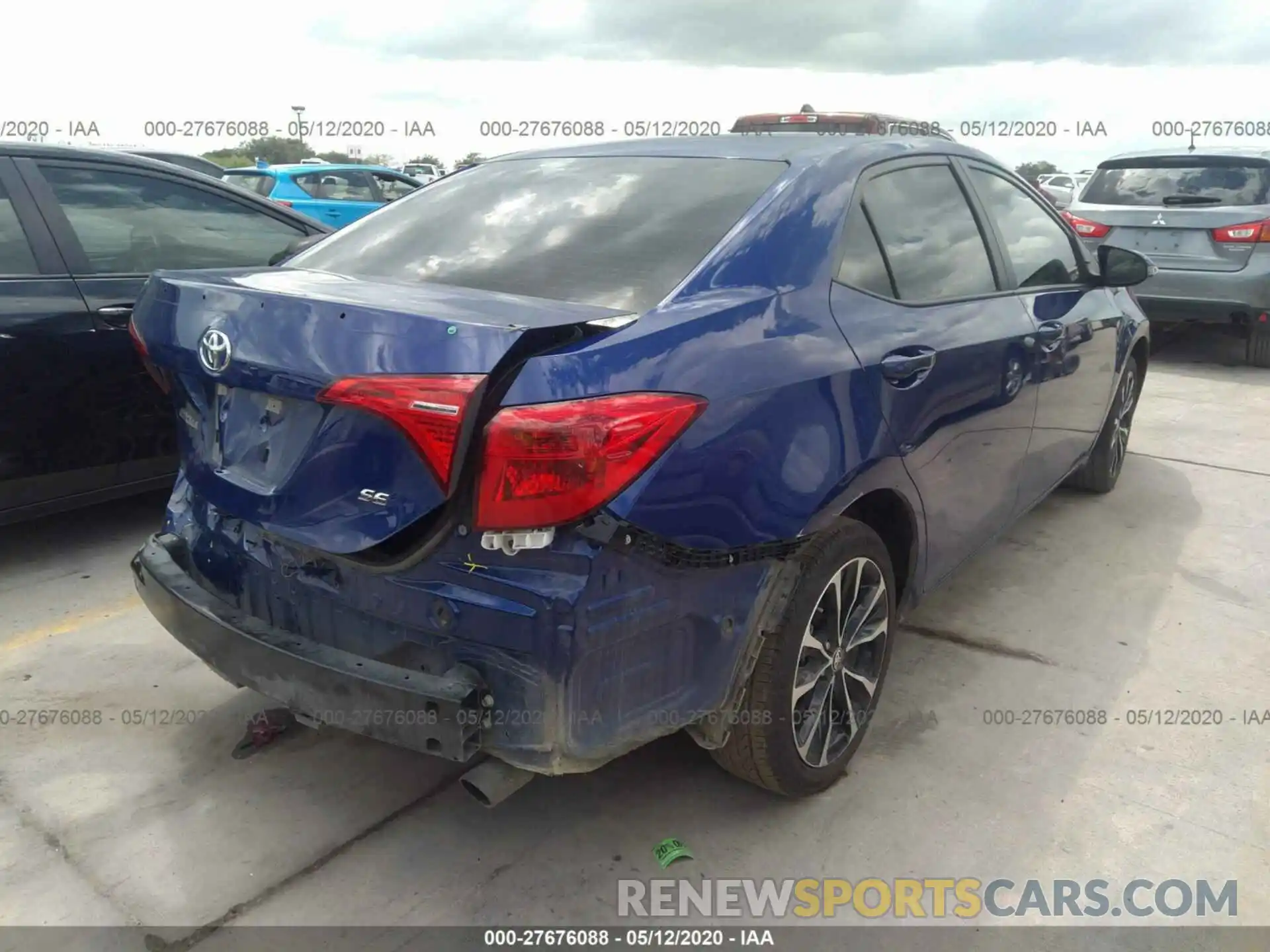 4 Photograph of a damaged car 5YFBURHE4KP912124 TOYOTA COROLLA 2019