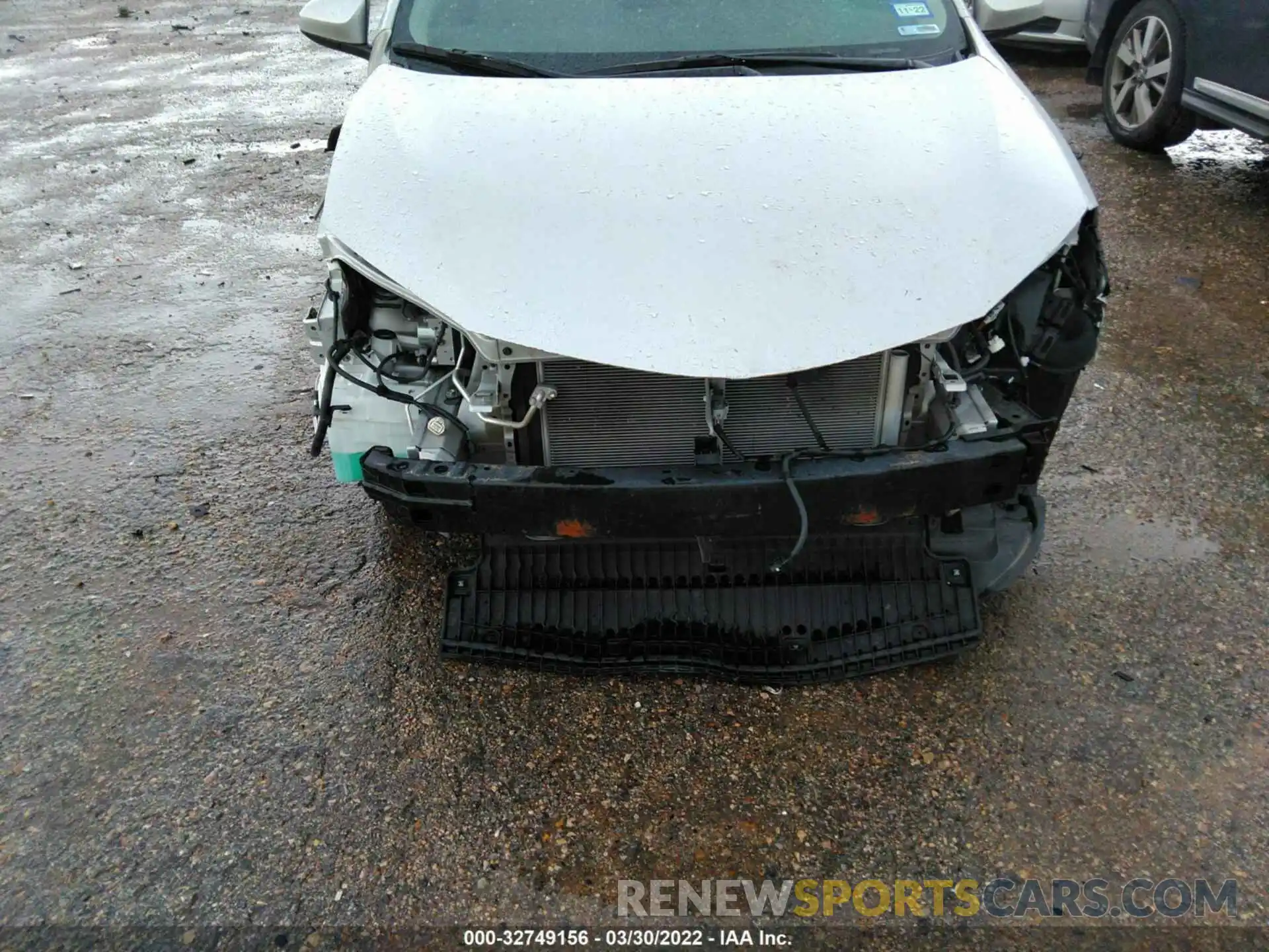 6 Photograph of a damaged car 5YFBURHE4KP912558 TOYOTA COROLLA 2019