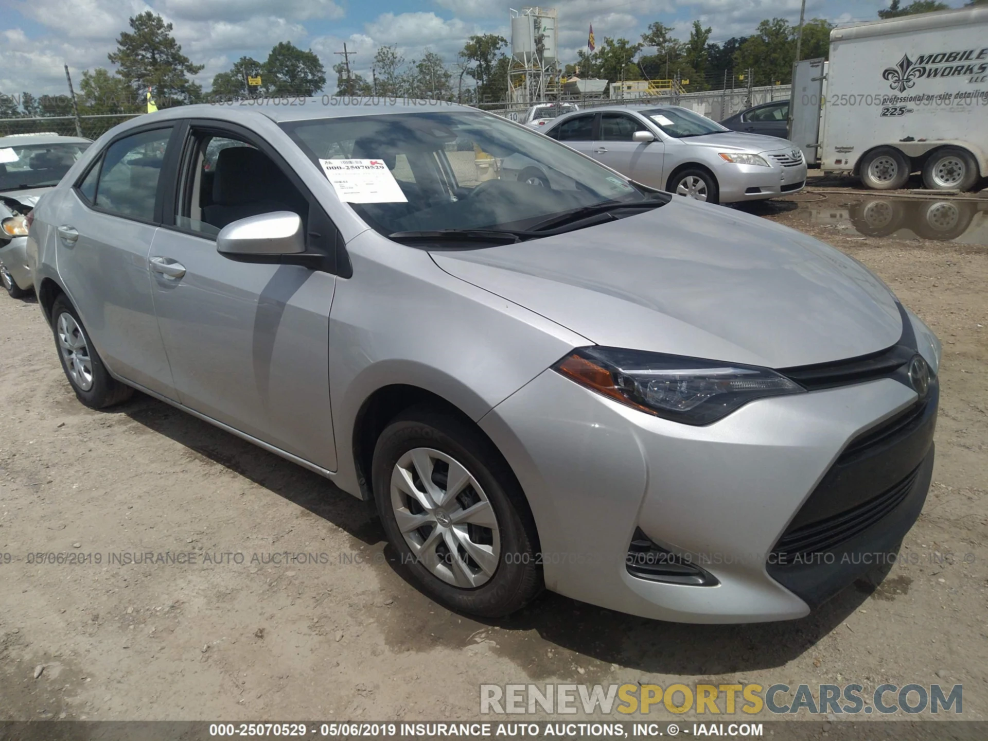 1 Photograph of a damaged car 5YFBURHE4KP913483 TOYOTA COROLLA 2019