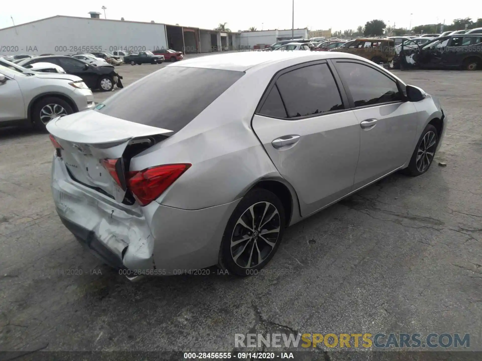 4 Photograph of a damaged car 5YFBURHE4KP913628 TOYOTA COROLLA 2019