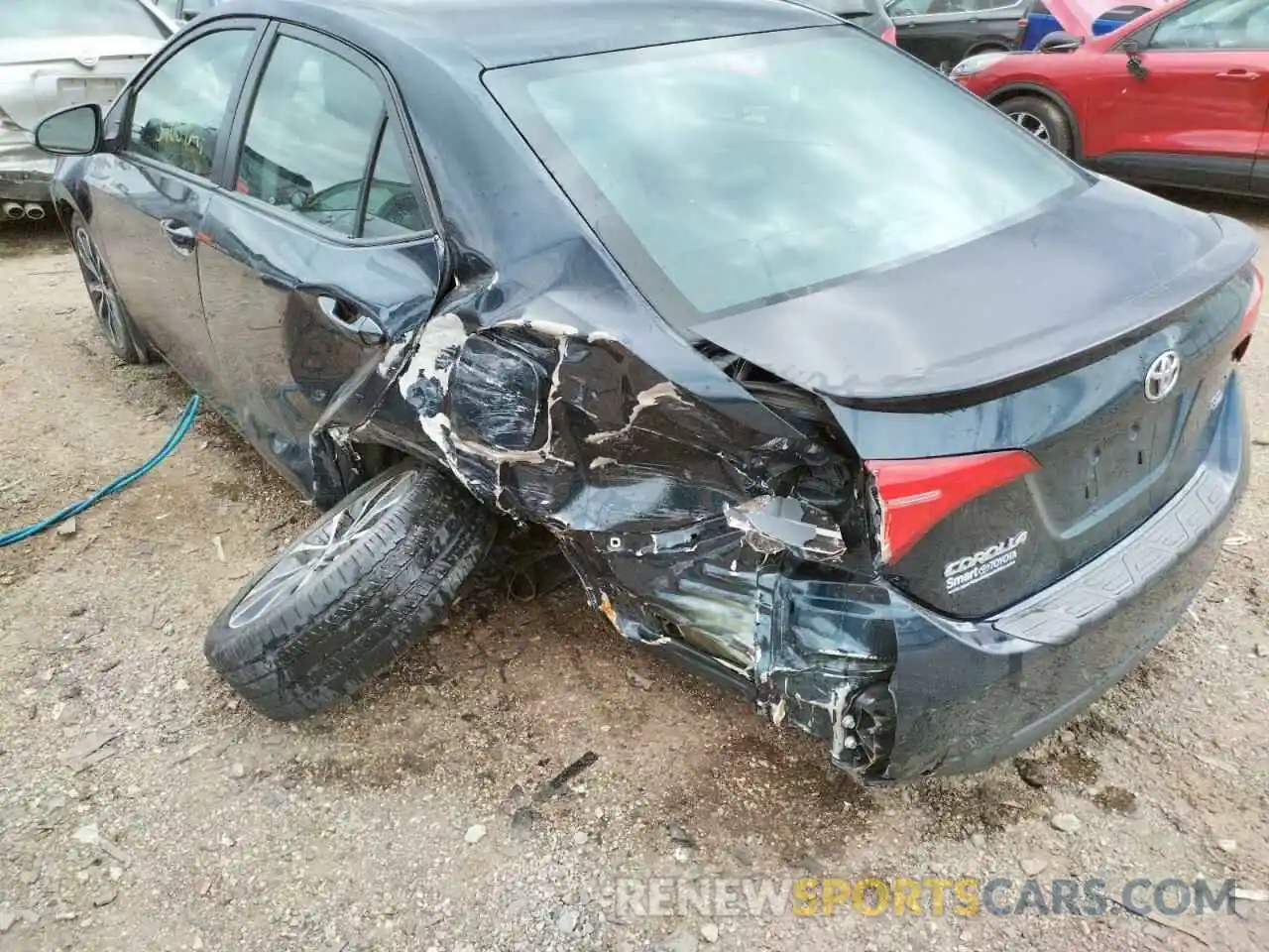 9 Photograph of a damaged car 5YFBURHE4KP913659 TOYOTA COROLLA 2019