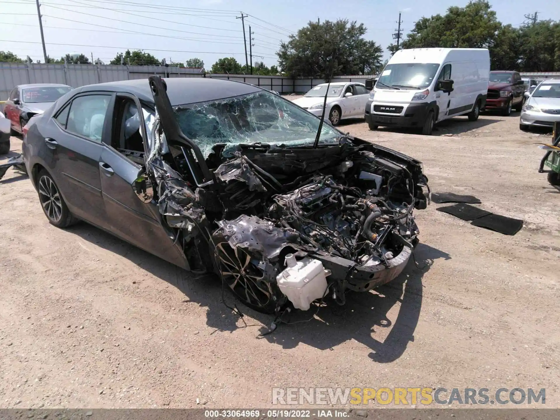 6 Photograph of a damaged car 5YFBURHE4KP913774 TOYOTA COROLLA 2019