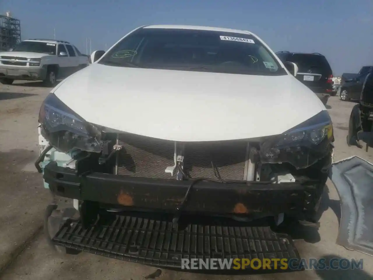 9 Photograph of a damaged car 5YFBURHE4KP913810 TOYOTA COROLLA 2019