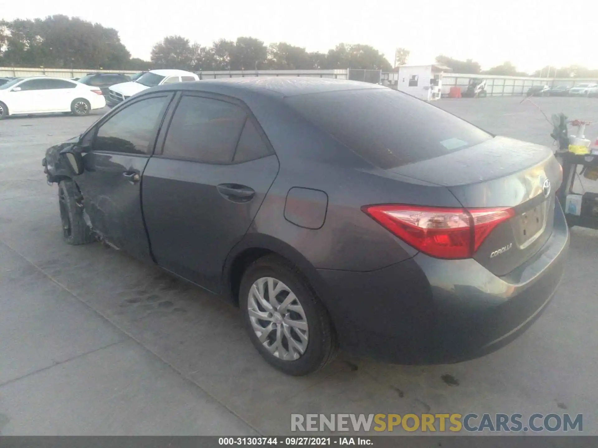 3 Photograph of a damaged car 5YFBURHE4KP914228 TOYOTA COROLLA 2019