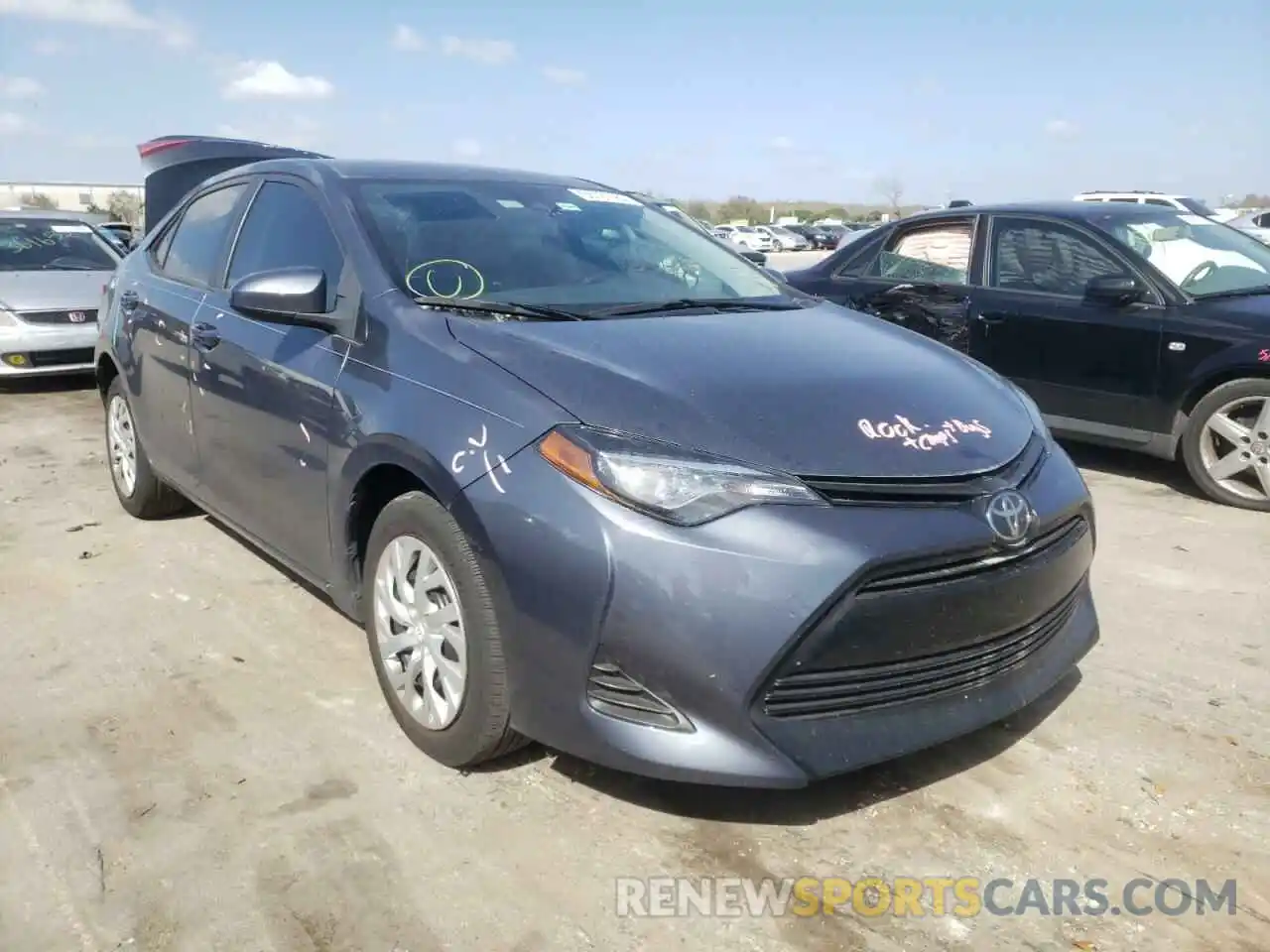 1 Photograph of a damaged car 5YFBURHE4KP915542 TOYOTA COROLLA 2019