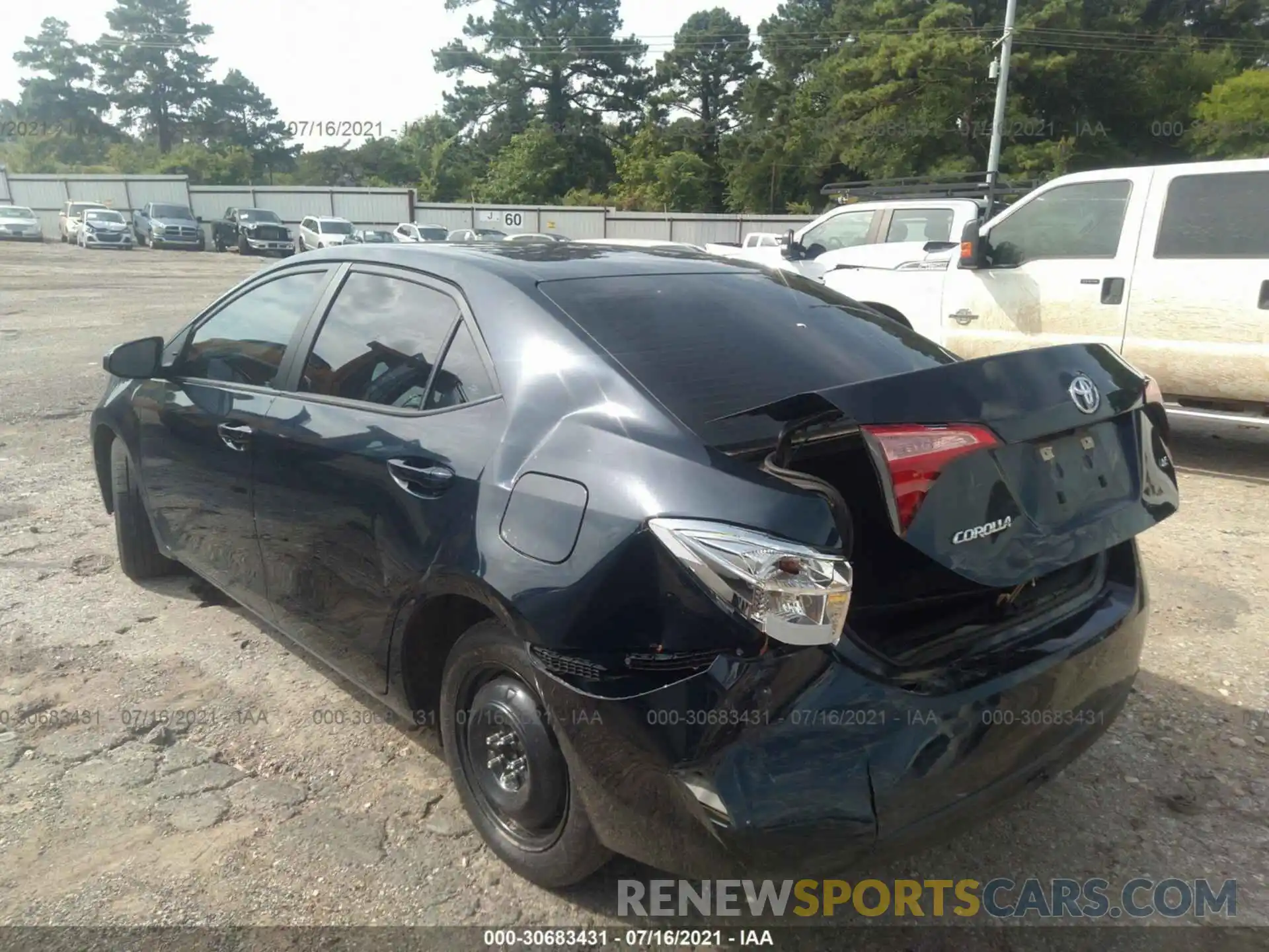 3 Photograph of a damaged car 5YFBURHE4KP916013 TOYOTA COROLLA 2019