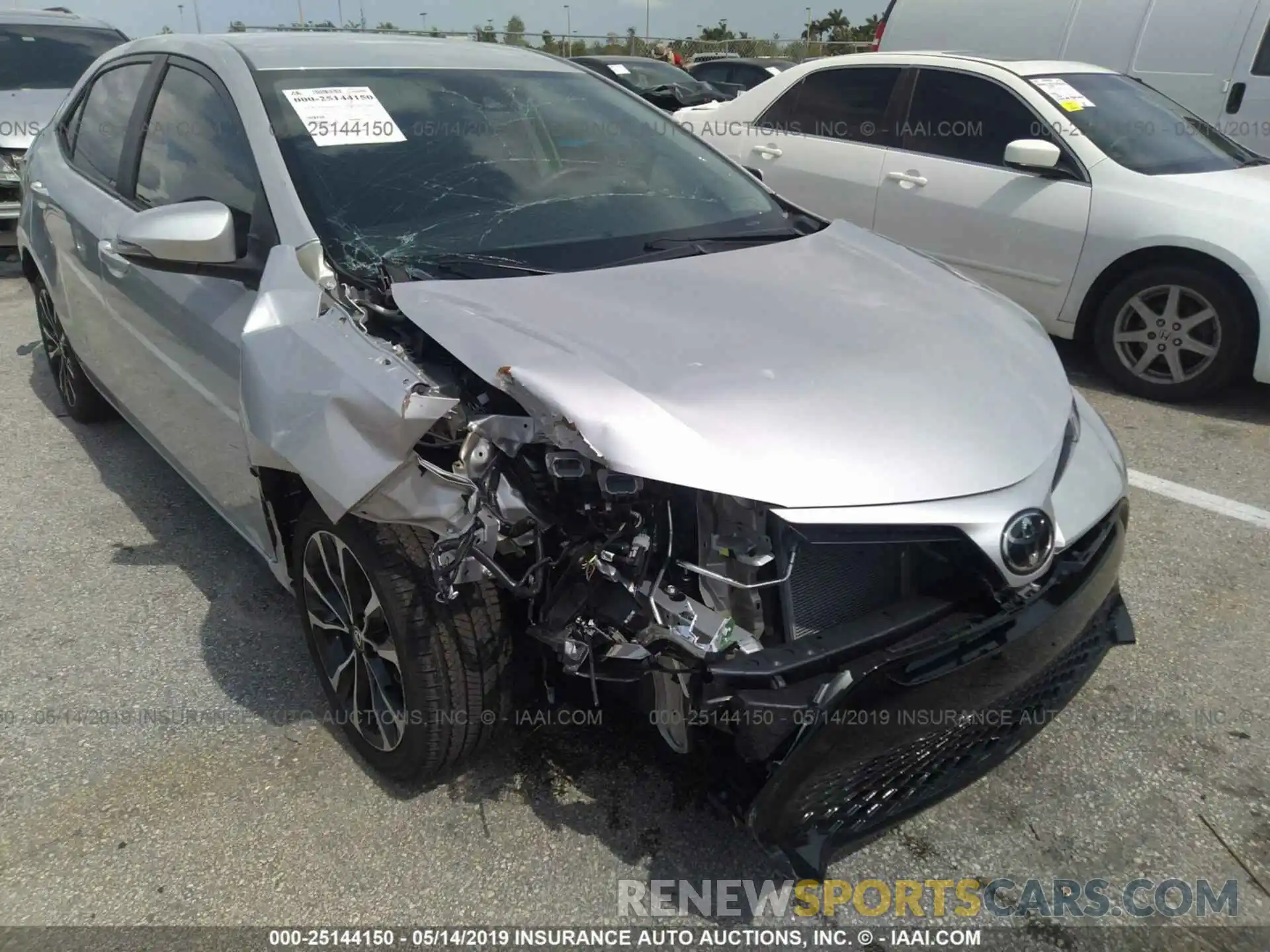 6 Photograph of a damaged car 5YFBURHE4KP916027 TOYOTA COROLLA 2019