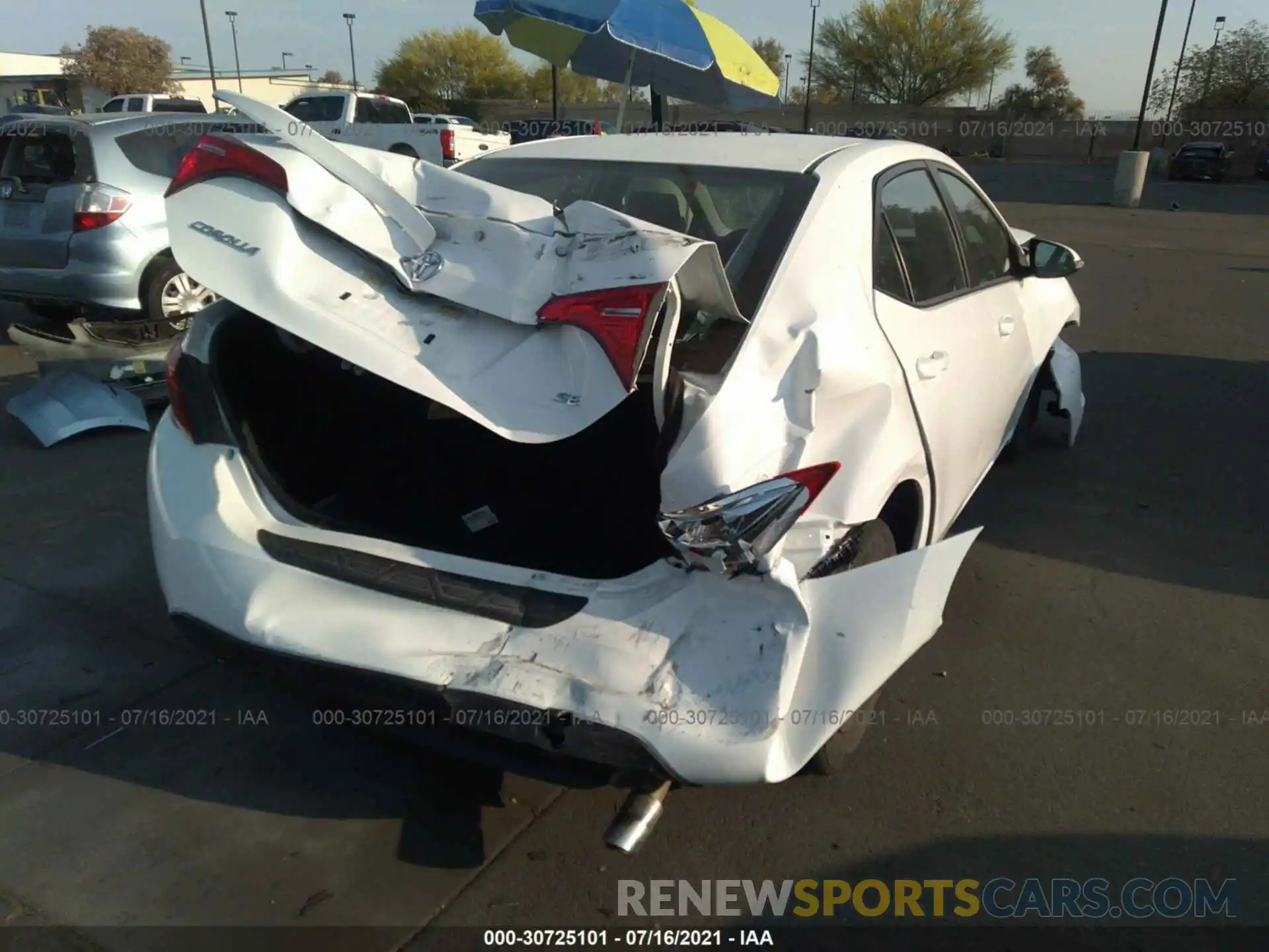 6 Photograph of a damaged car 5YFBURHE4KP916030 TOYOTA COROLLA 2019