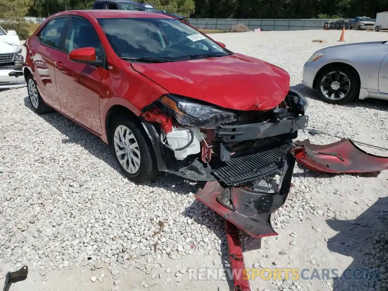 1 Photograph of a damaged car 5YFBURHE4KP916335 TOYOTA COROLLA 2019