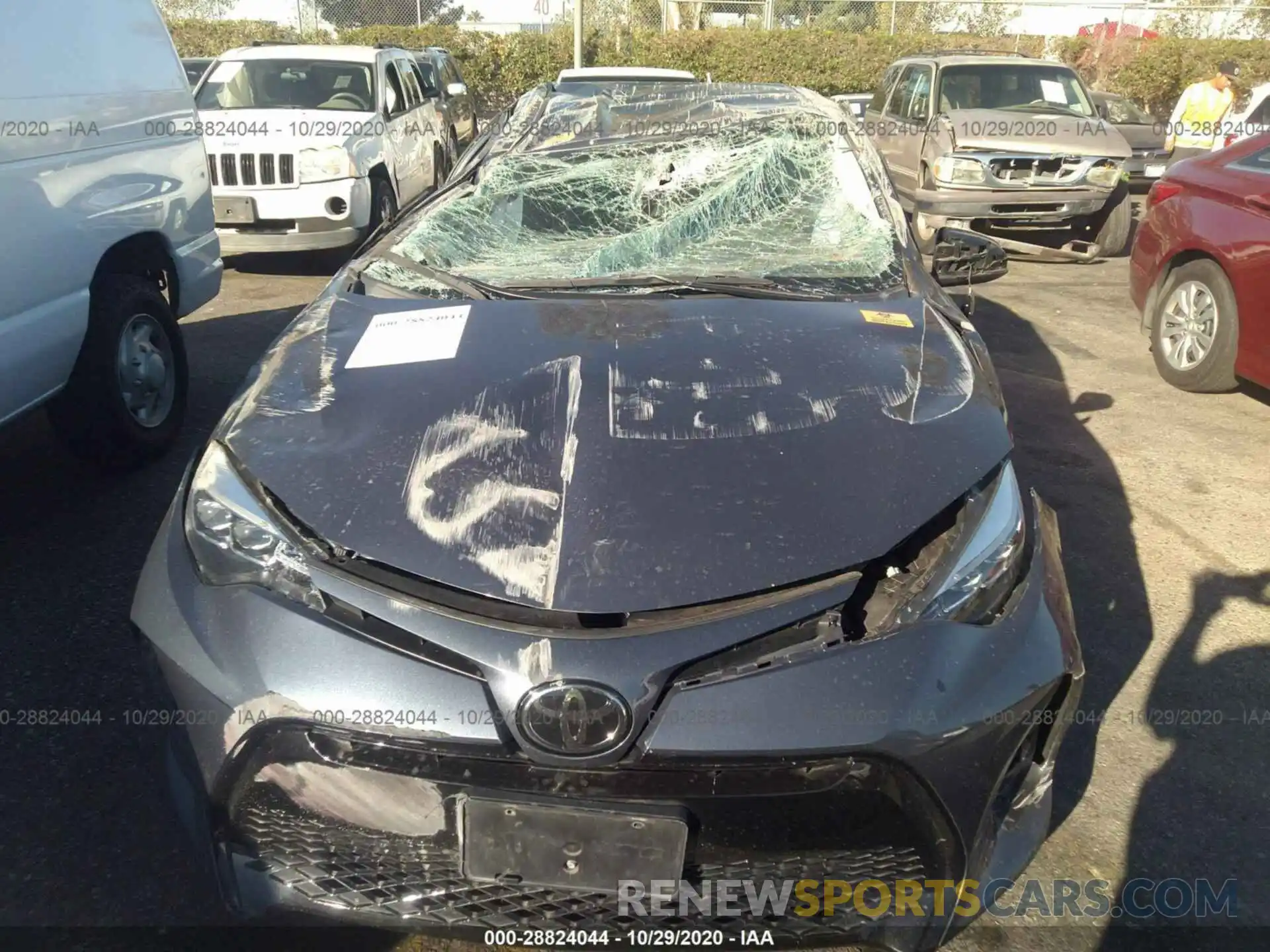6 Photograph of a damaged car 5YFBURHE4KP916531 TOYOTA COROLLA 2019