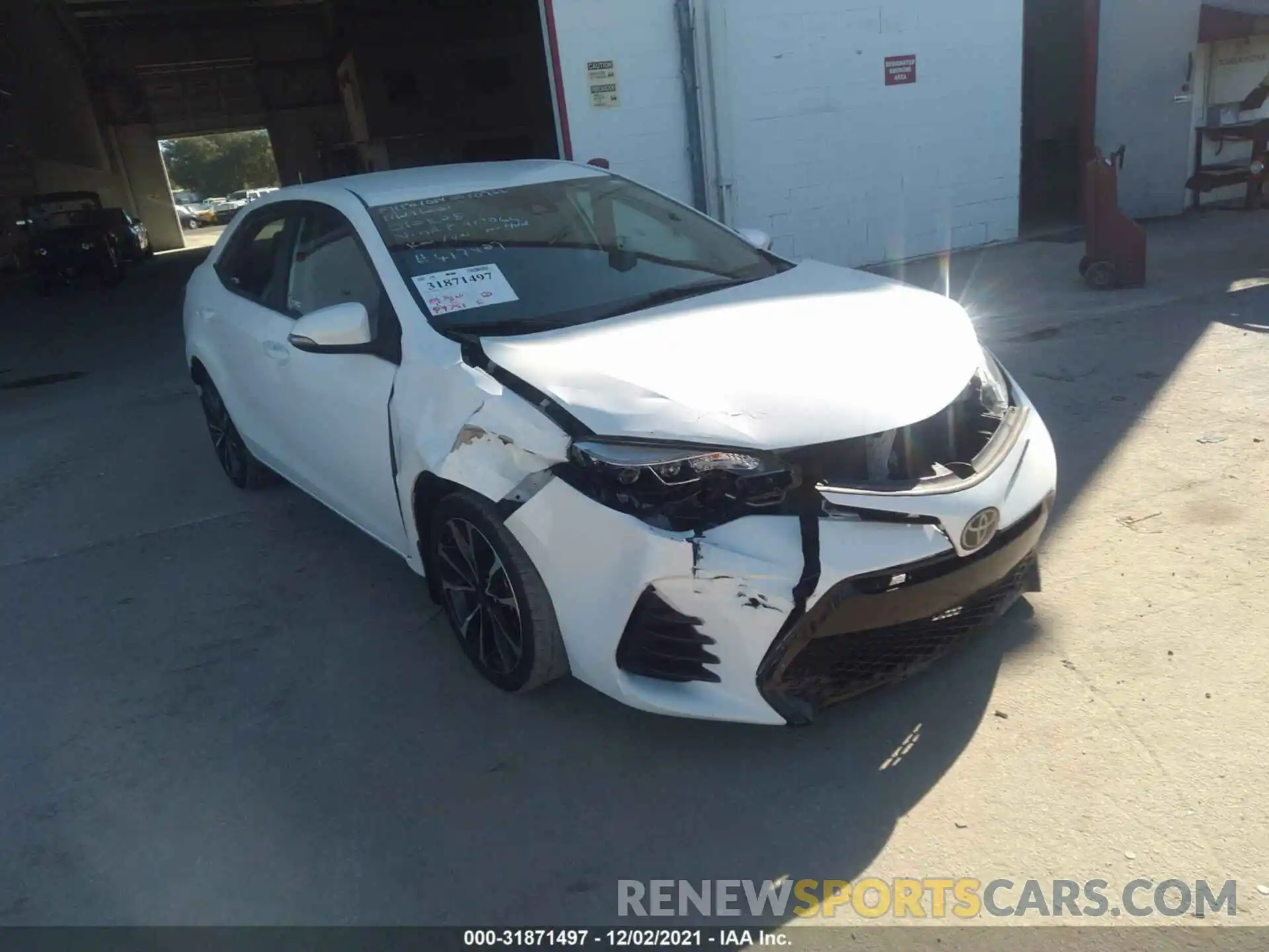 1 Photograph of a damaged car 5YFBURHE4KP917064 TOYOTA COROLLA 2019