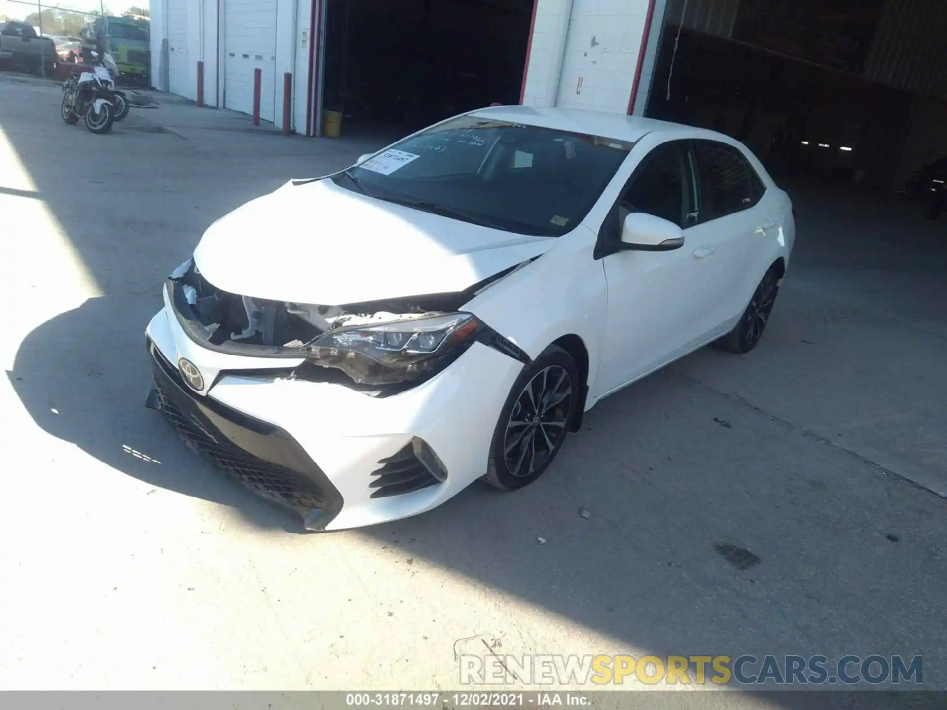 2 Photograph of a damaged car 5YFBURHE4KP917064 TOYOTA COROLLA 2019