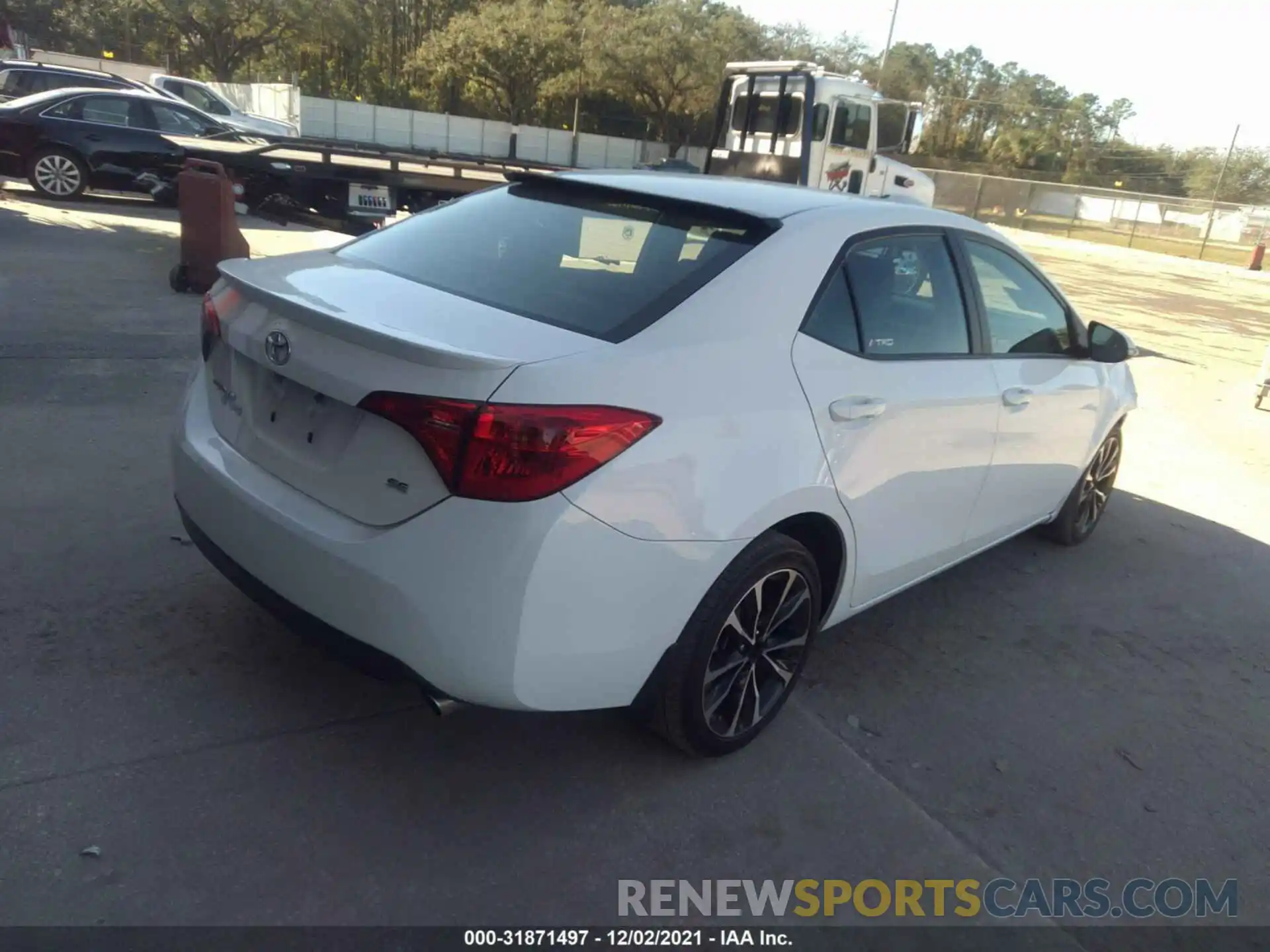 4 Photograph of a damaged car 5YFBURHE4KP917064 TOYOTA COROLLA 2019