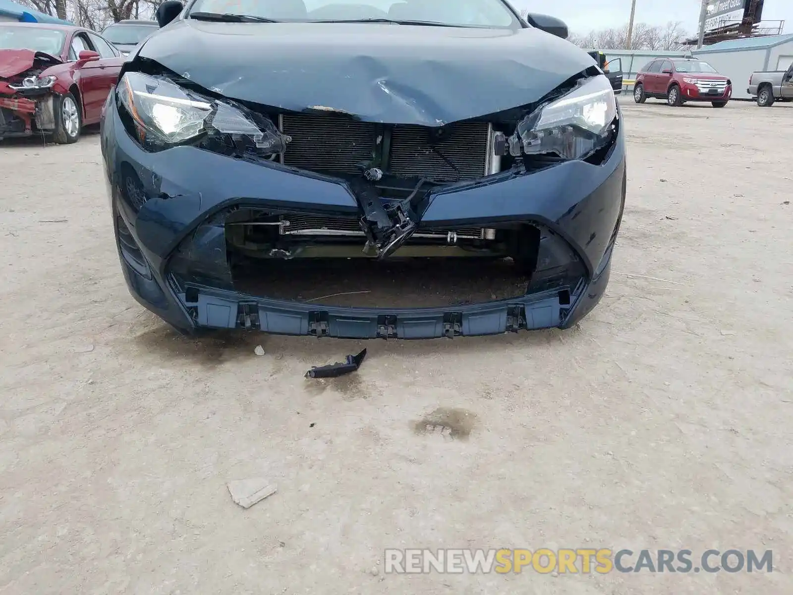 9 Photograph of a damaged car 5YFBURHE4KP917193 TOYOTA COROLLA 2019