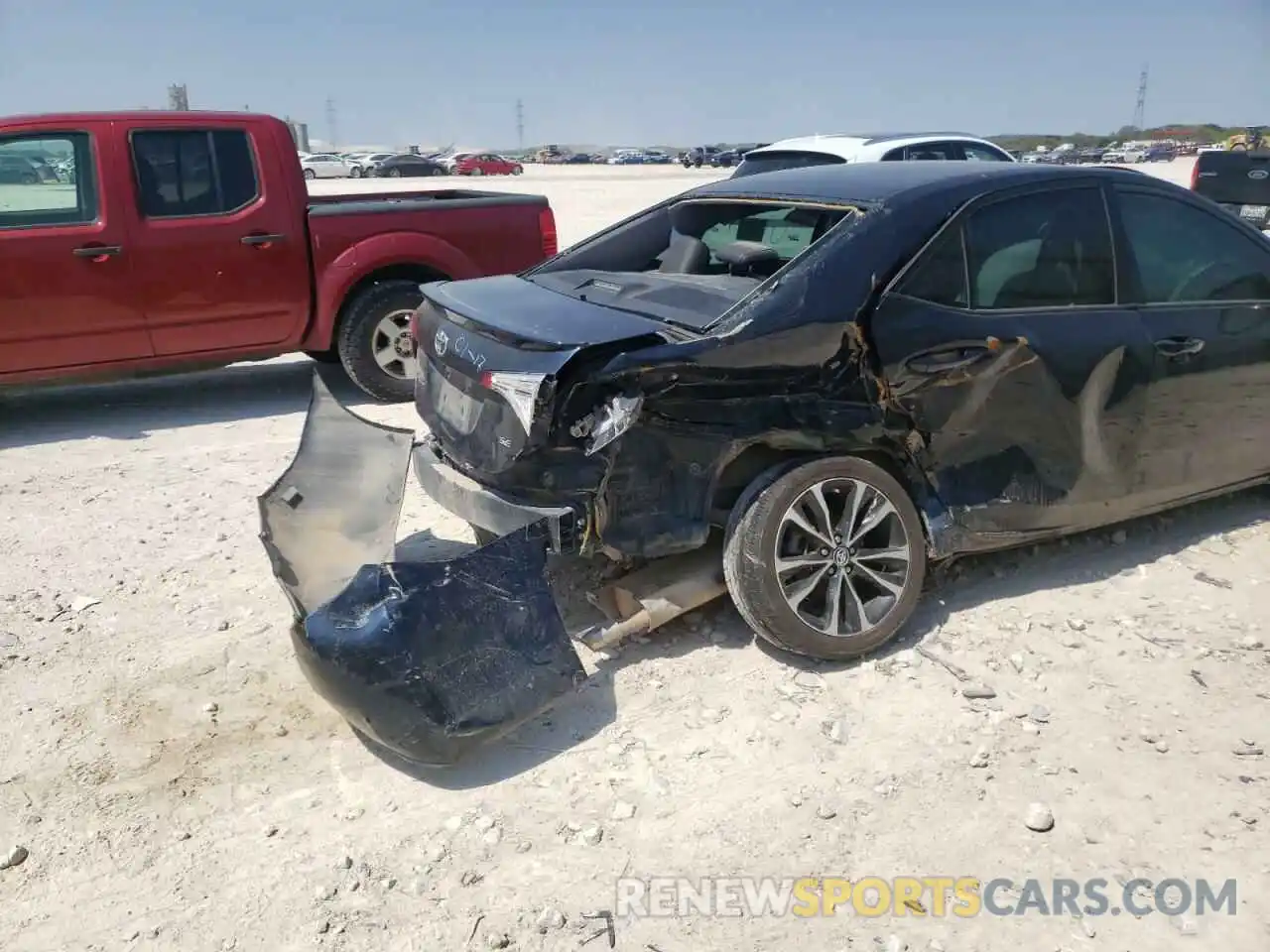 9 Photograph of a damaged car 5YFBURHE4KP917842 TOYOTA COROLLA 2019