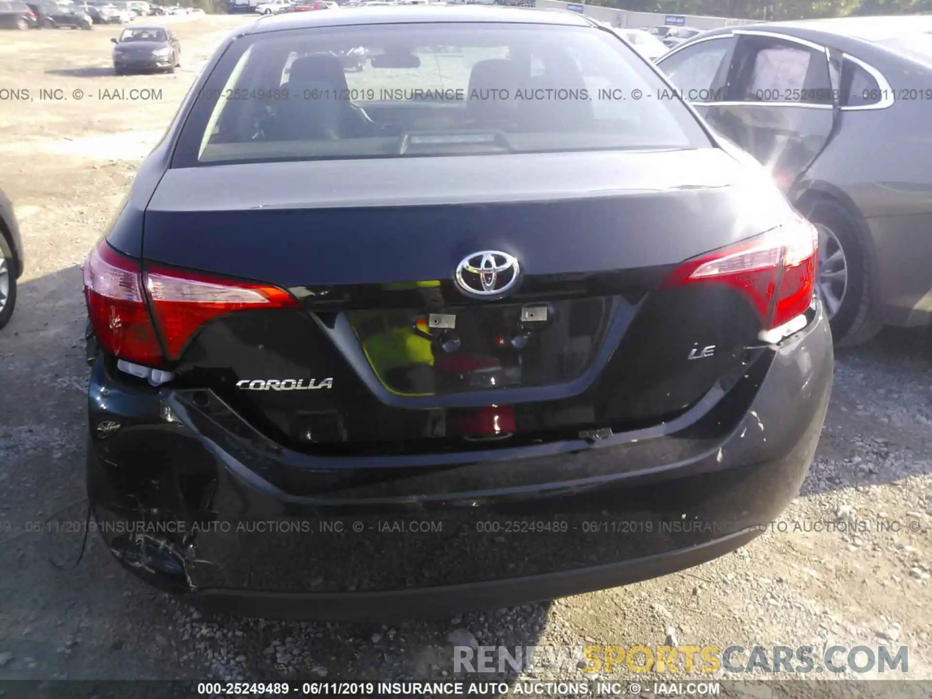 6 Photograph of a damaged car 5YFBURHE4KP918179 TOYOTA COROLLA 2019