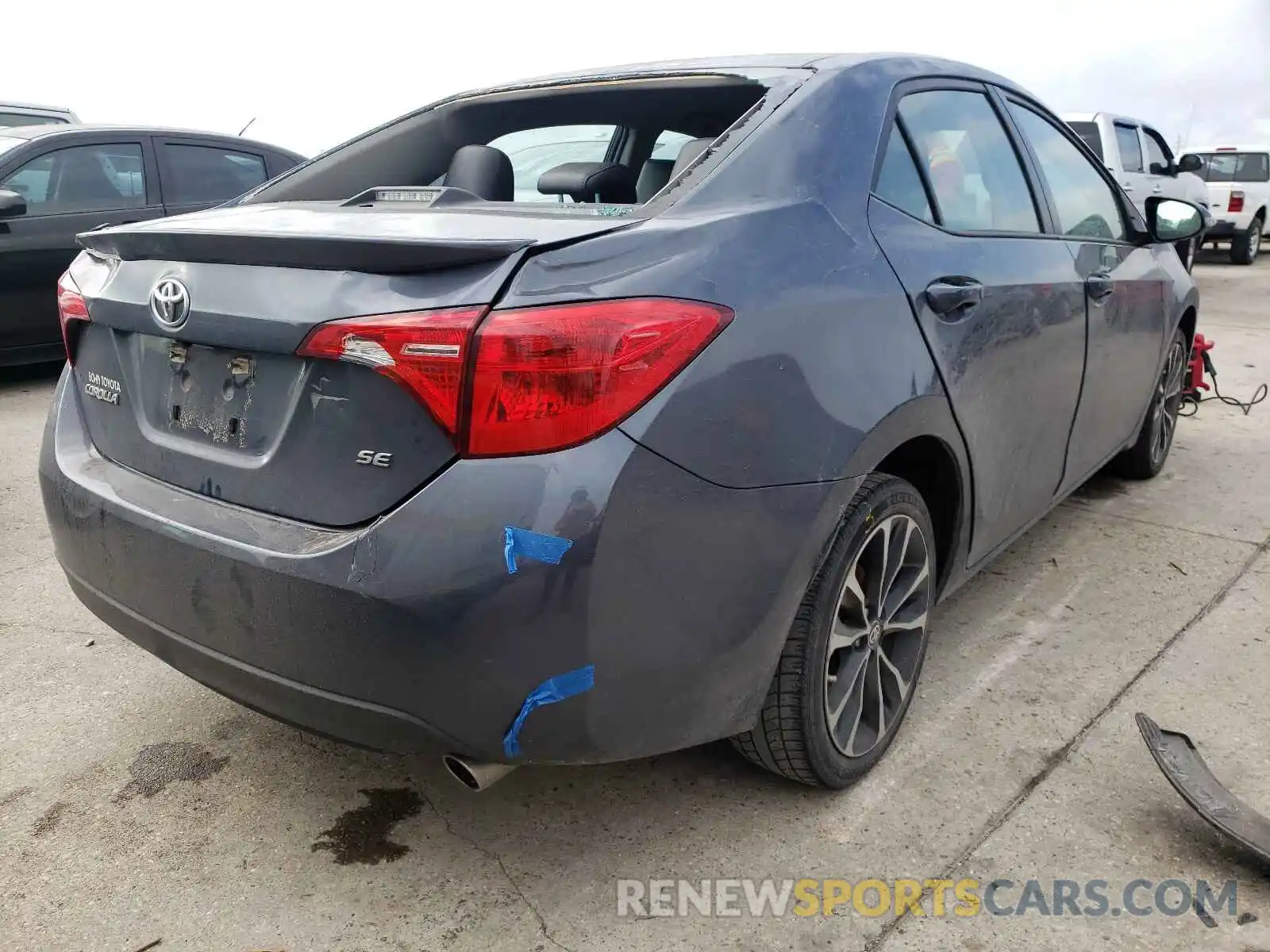 4 Photograph of a damaged car 5YFBURHE4KP918375 TOYOTA COROLLA 2019