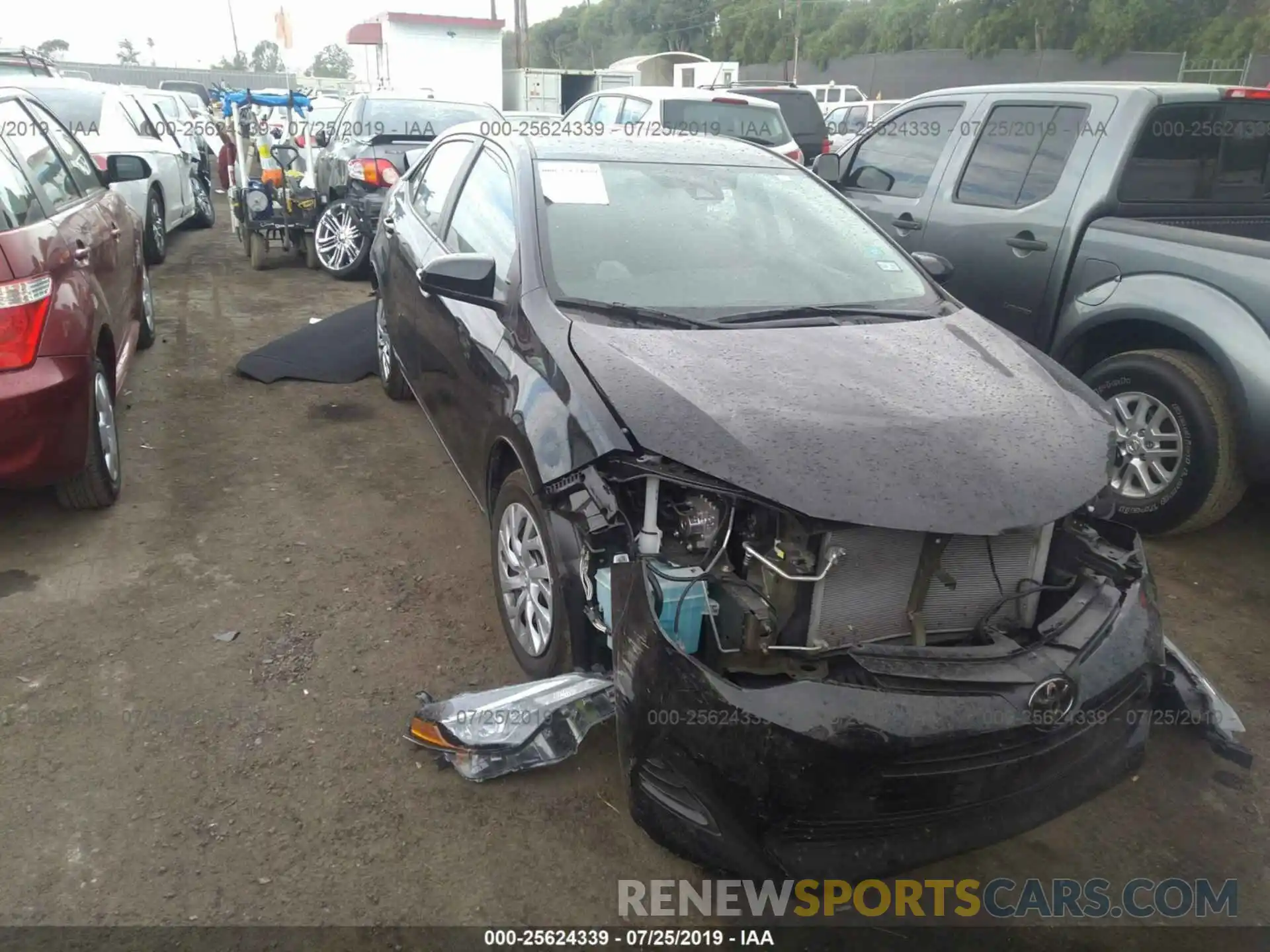 1 Photograph of a damaged car 5YFBURHE4KP918442 TOYOTA COROLLA 2019