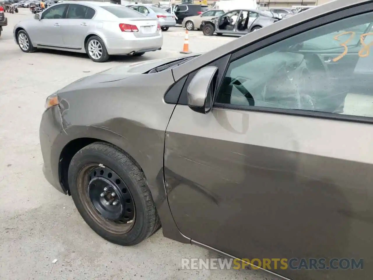 9 Photograph of a damaged car 5YFBURHE4KP919266 TOYOTA COROLLA 2019