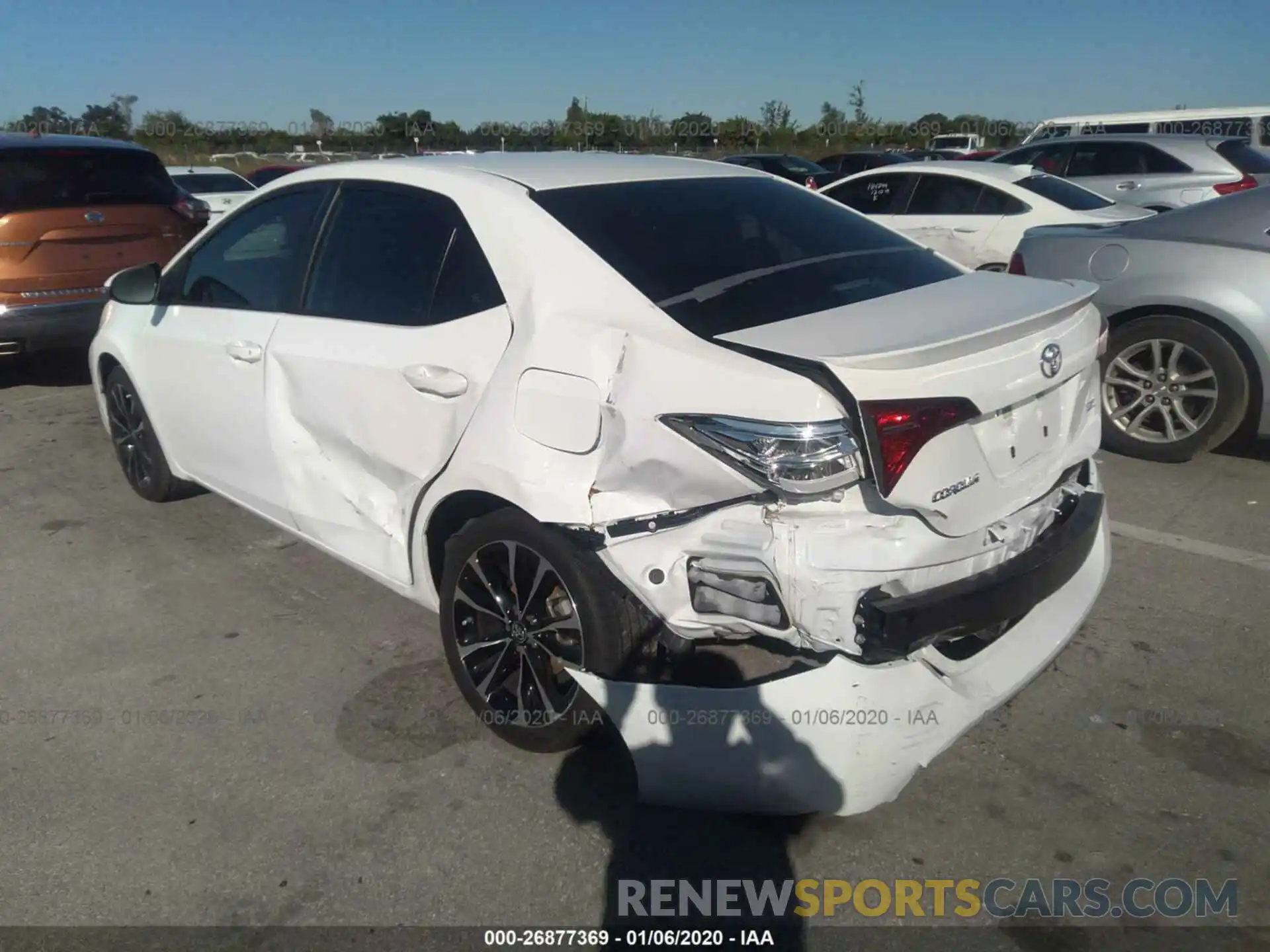 3 Photograph of a damaged car 5YFBURHE4KP919381 TOYOTA COROLLA 2019