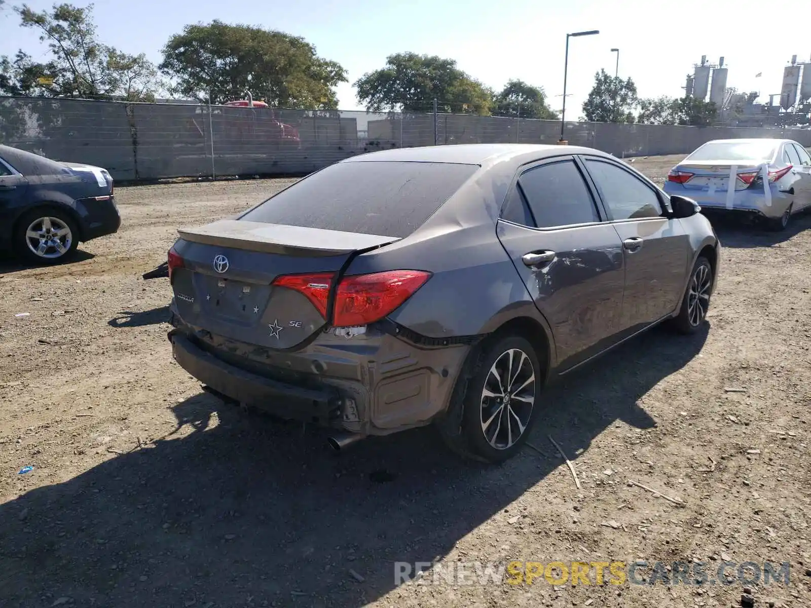 4 Photograph of a damaged car 5YFBURHE4KP920210 TOYOTA COROLLA 2019