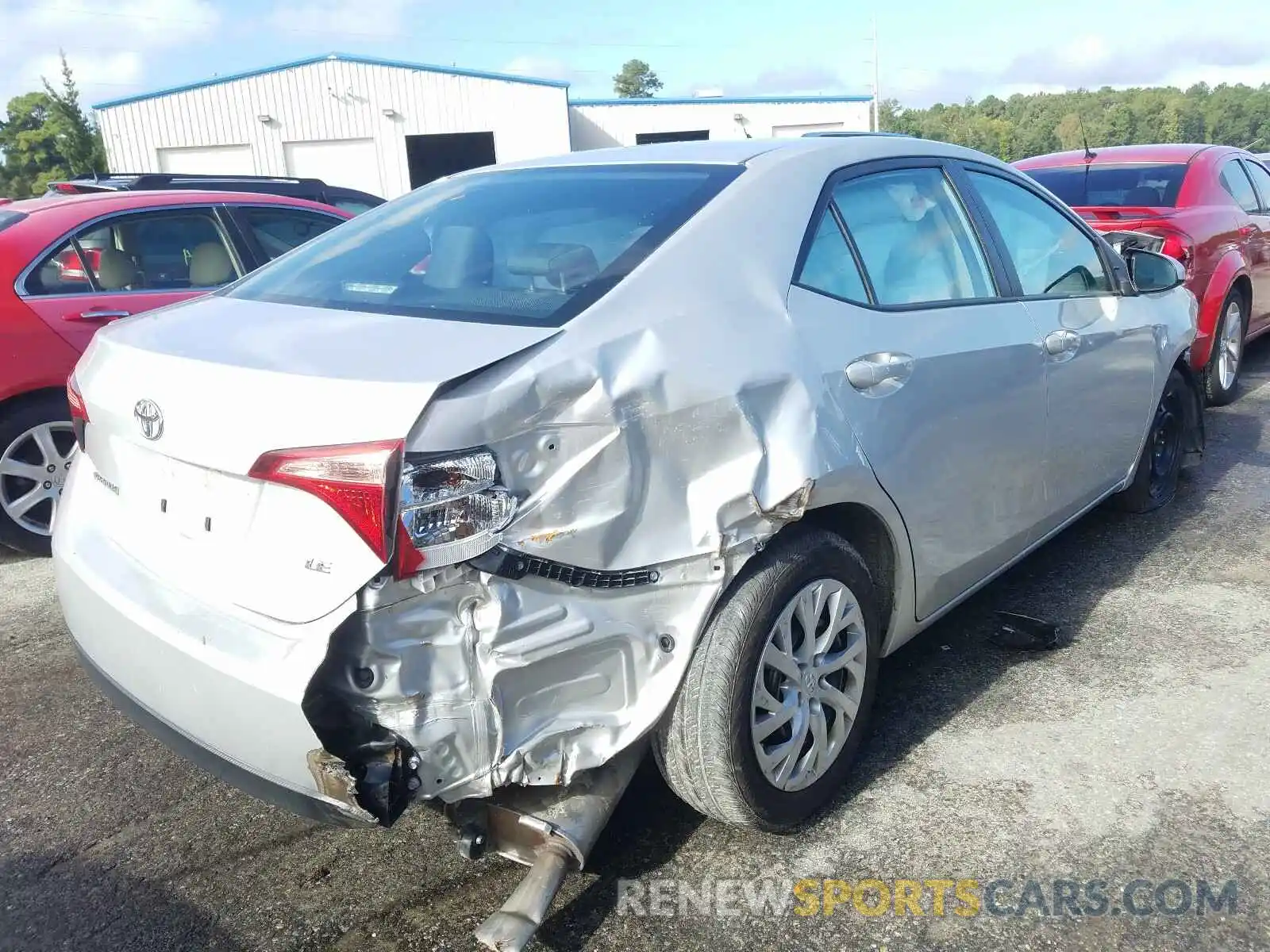 4 Photograph of a damaged car 5YFBURHE4KP921468 TOYOTA COROLLA 2019