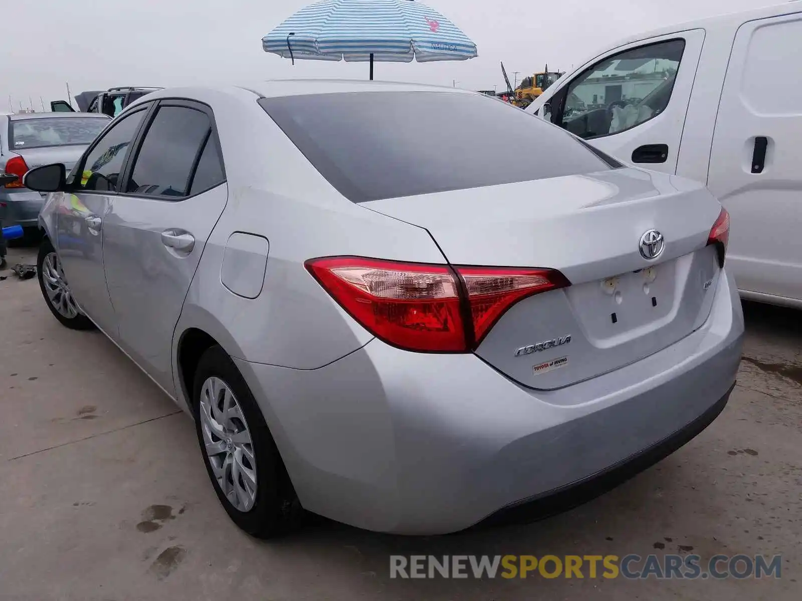 3 Photograph of a damaged car 5YFBURHE4KP921762 TOYOTA COROLLA 2019