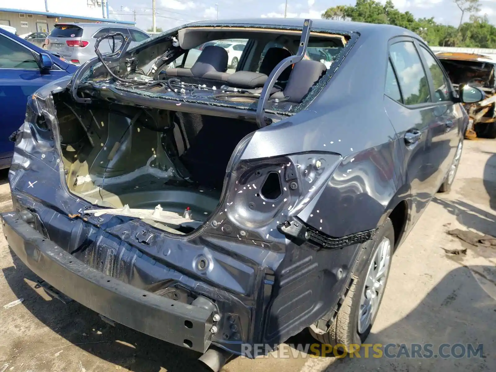 4 Фотография поврежденного автомобиля 5YFBURHE4KP922037 TOYOTA COROLLA 2019