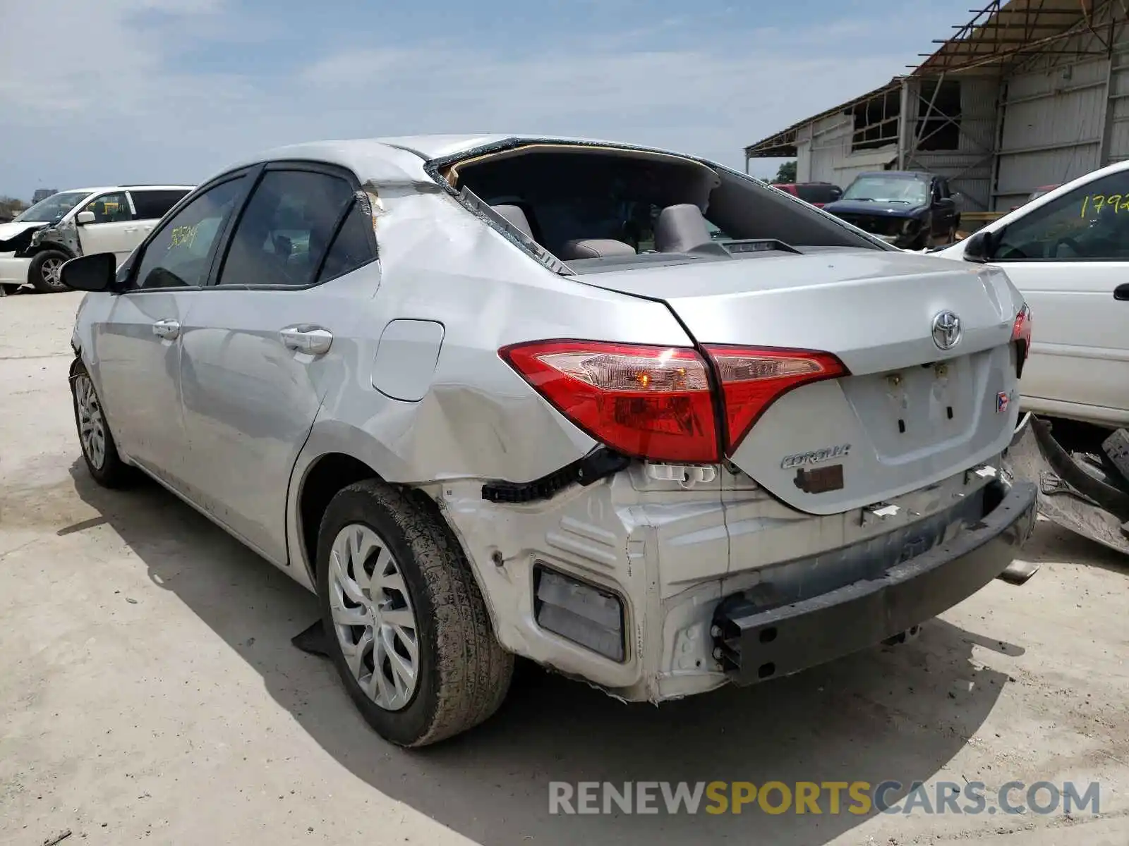 3 Photograph of a damaged car 5YFBURHE4KP922264 TOYOTA COROLLA 2019