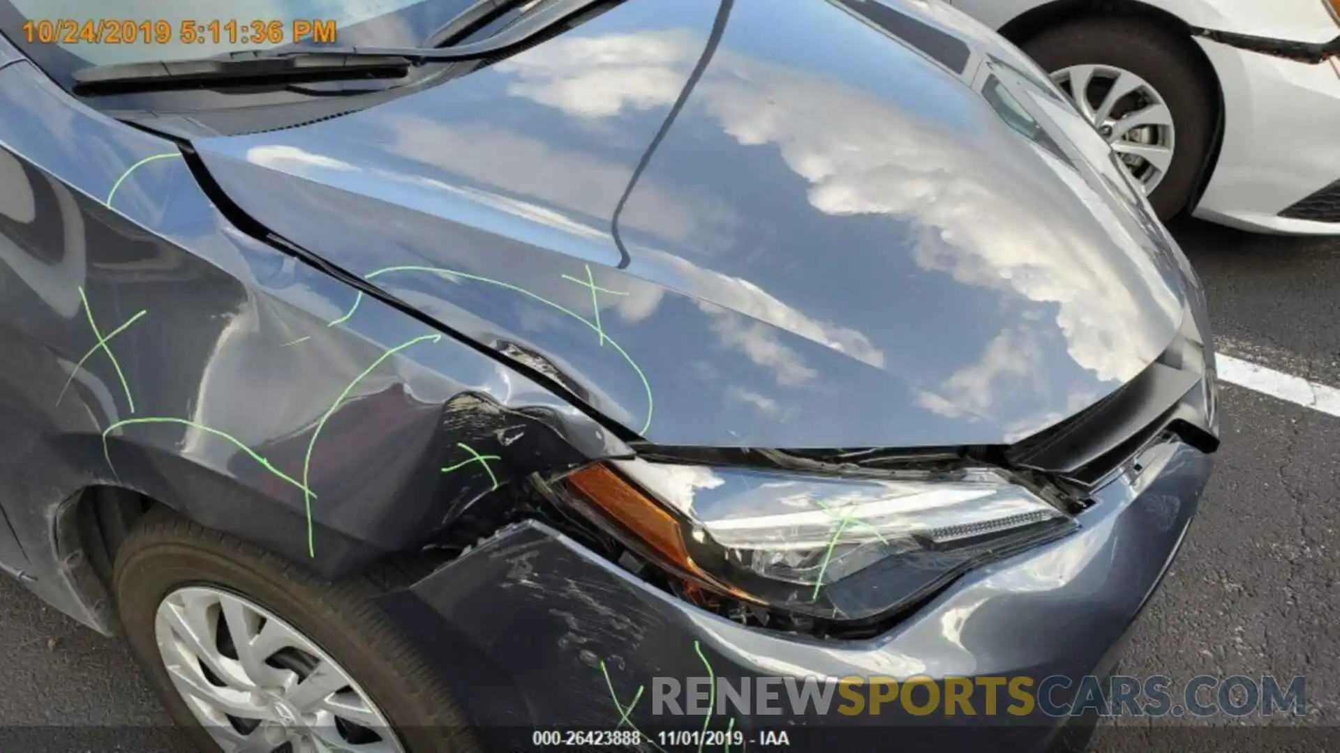 14 Photograph of a damaged car 5YFBURHE4KP922281 TOYOTA COROLLA 2019