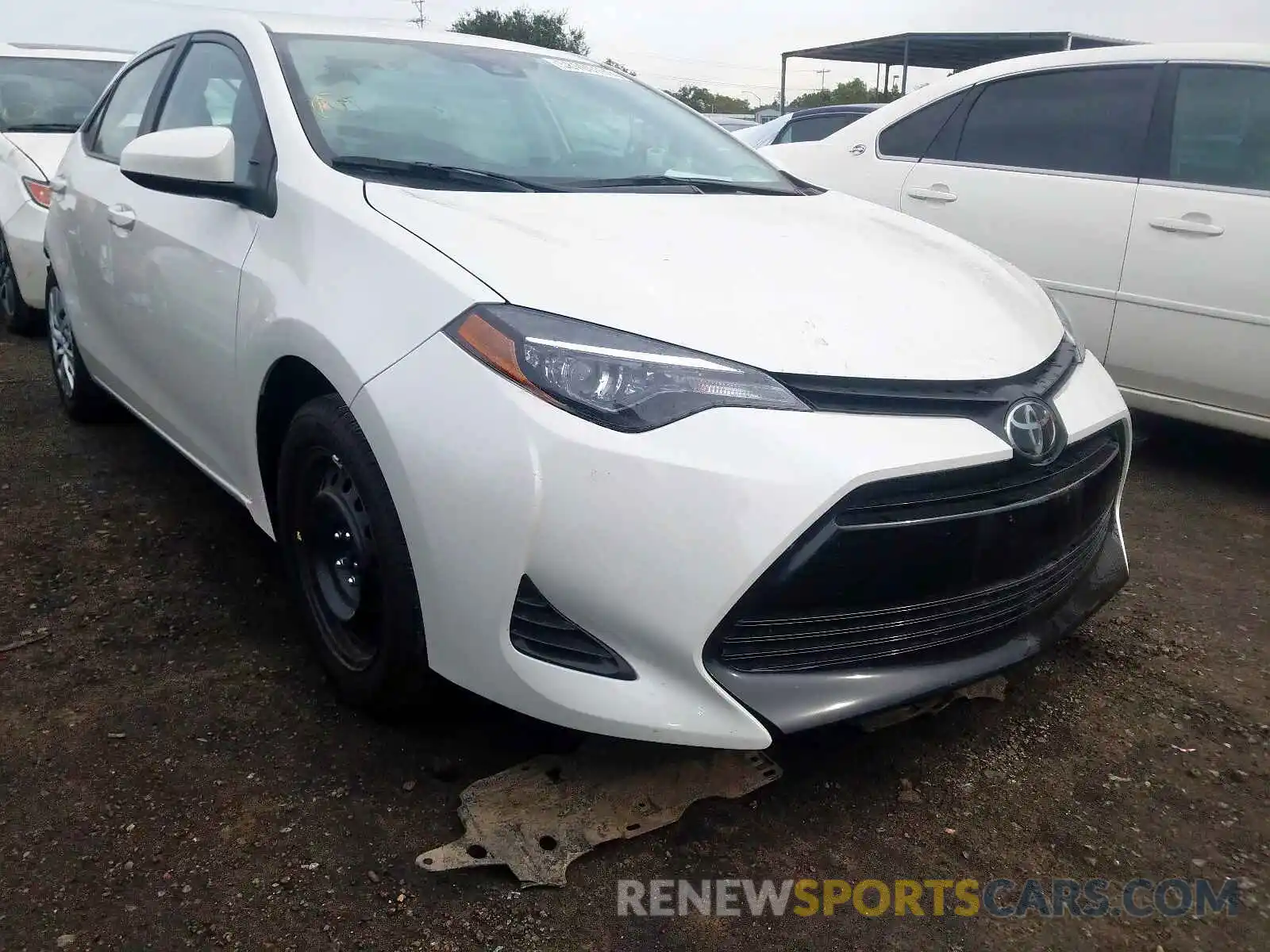 1 Photograph of a damaged car 5YFBURHE4KP922944 TOYOTA COROLLA 2019