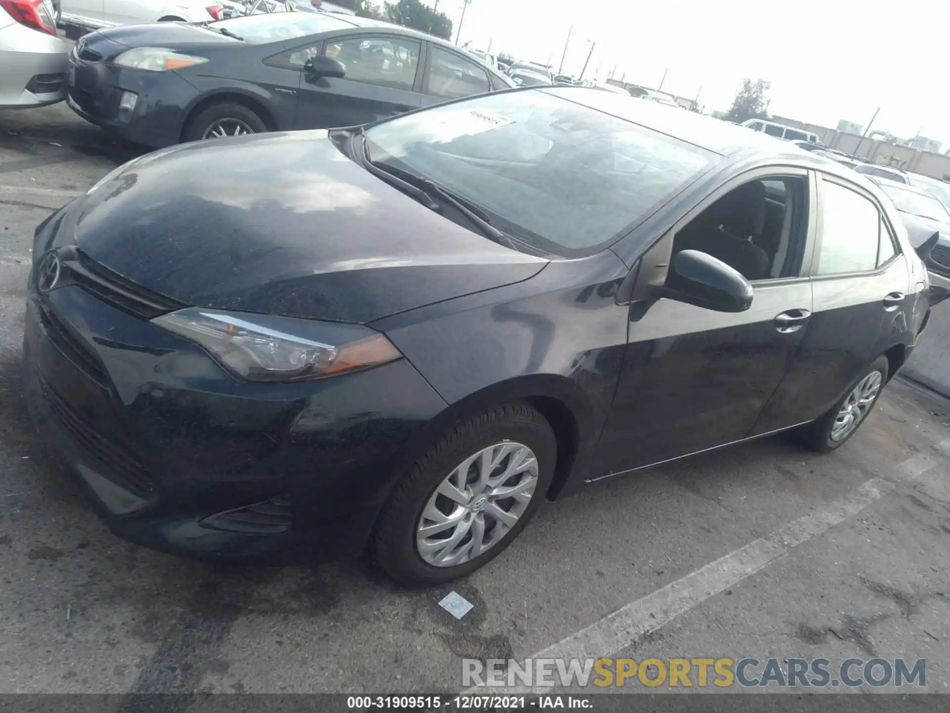 2 Photograph of a damaged car 5YFBURHE4KP923995 TOYOTA COROLLA 2019