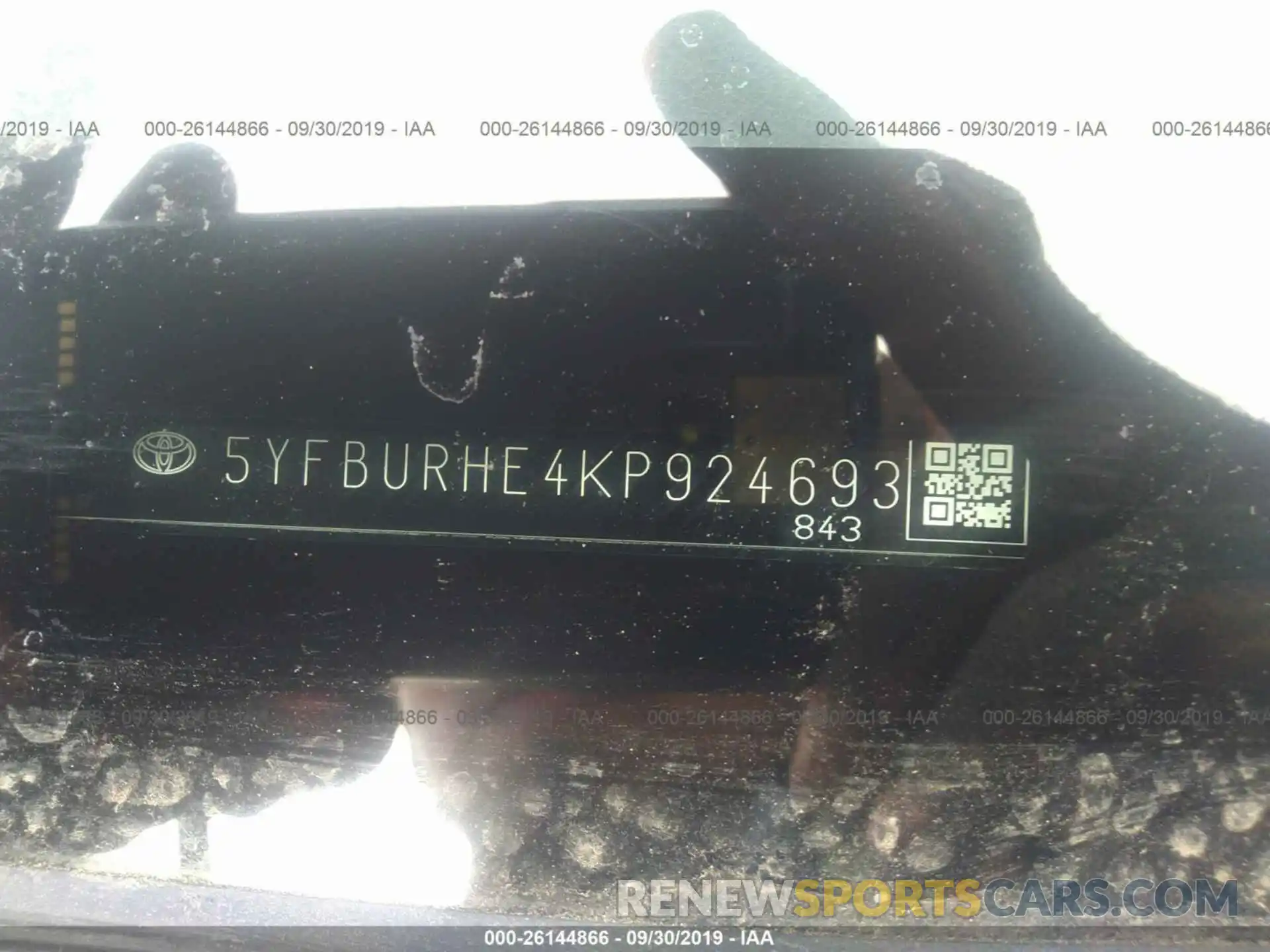 9 Photograph of a damaged car 5YFBURHE4KP924693 TOYOTA COROLLA 2019