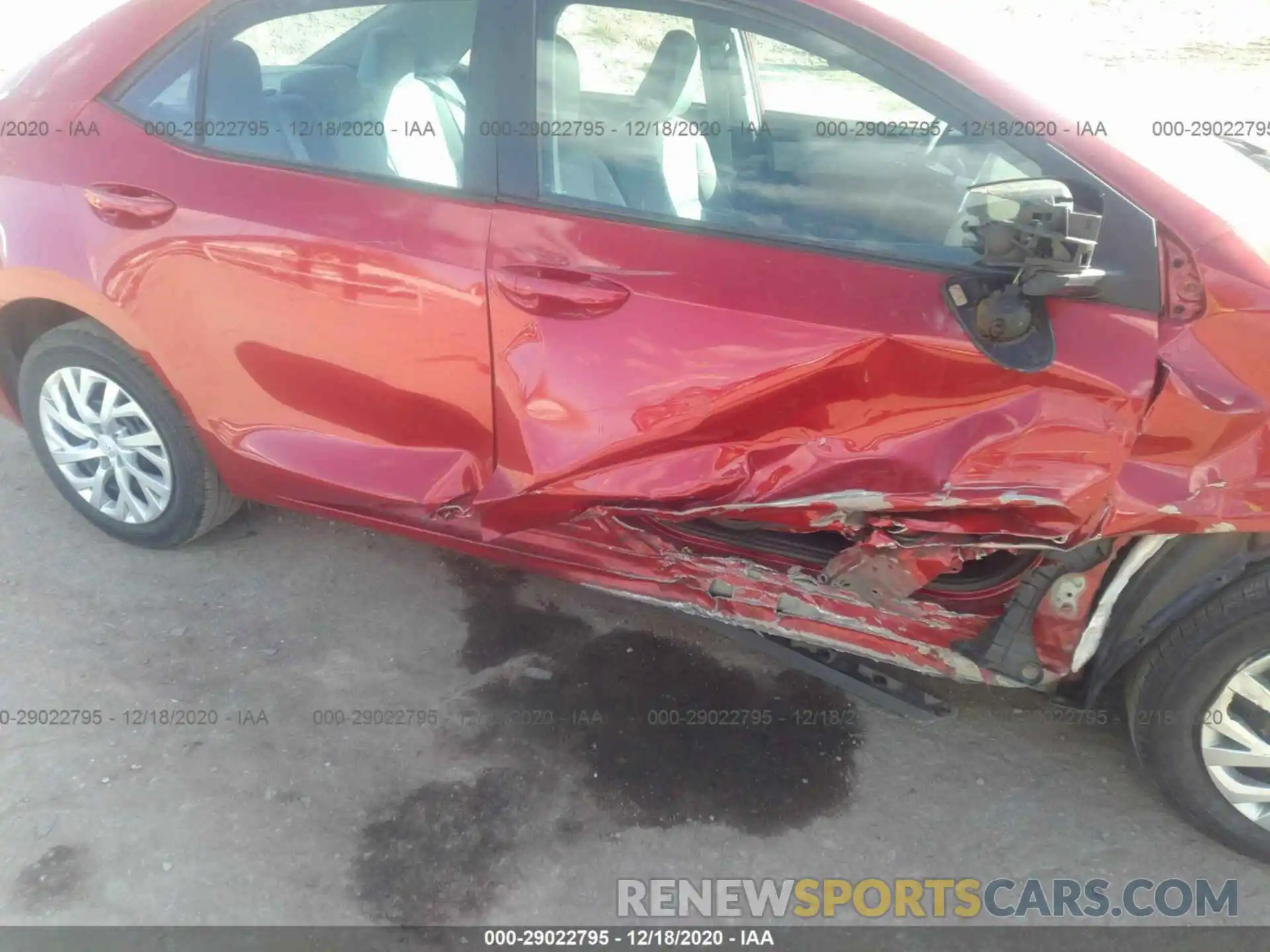 6 Photograph of a damaged car 5YFBURHE4KP925231 TOYOTA COROLLA 2019