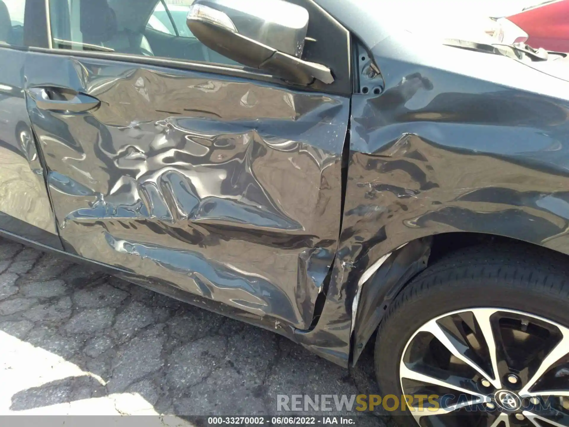 6 Photograph of a damaged car 5YFBURHE4KP925620 TOYOTA COROLLA 2019