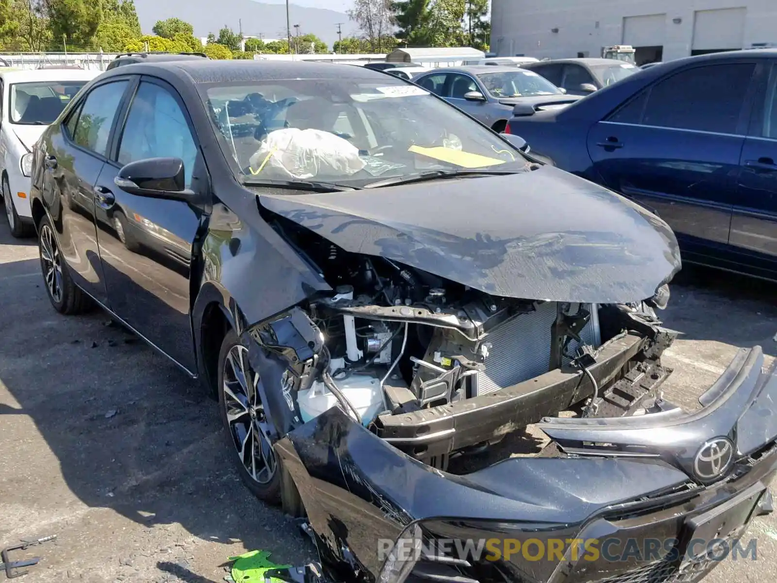 1 Photograph of a damaged car 5YFBURHE4KP926329 TOYOTA COROLLA 2019