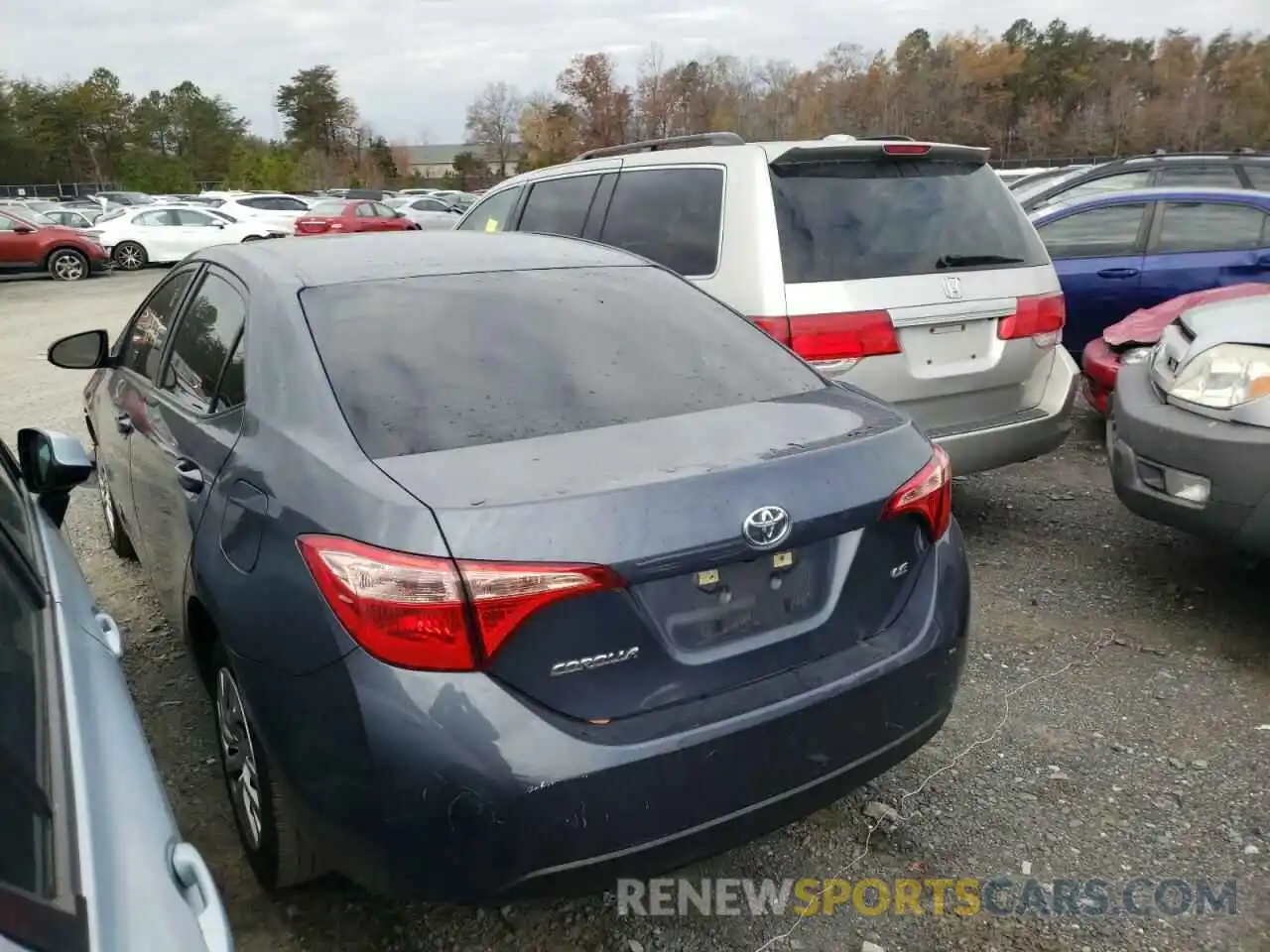 4 Photograph of a damaged car 5YFBURHE4KP926685 TOYOTA COROLLA 2019