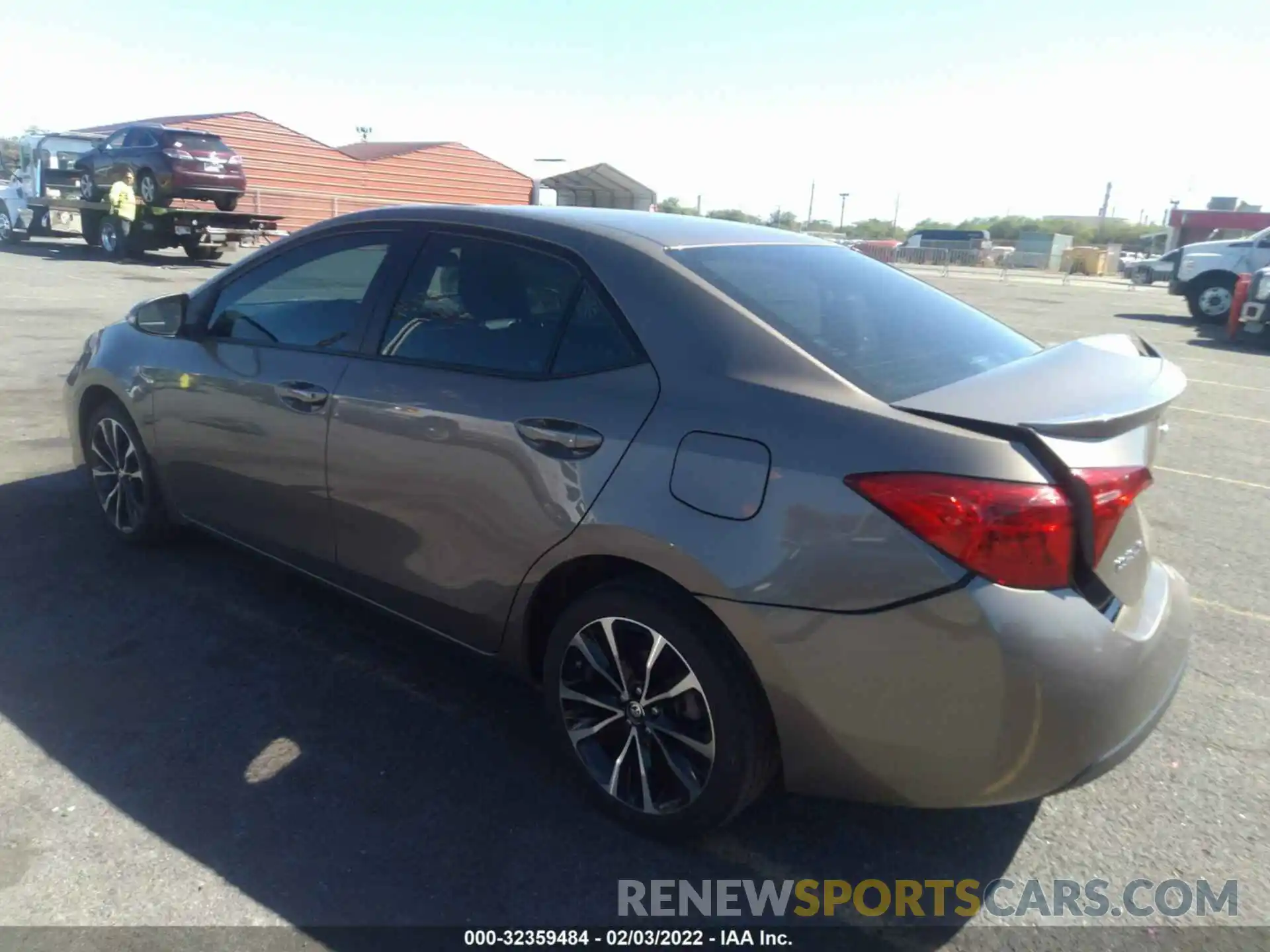 3 Photograph of a damaged car 5YFBURHE4KP926962 TOYOTA COROLLA 2019