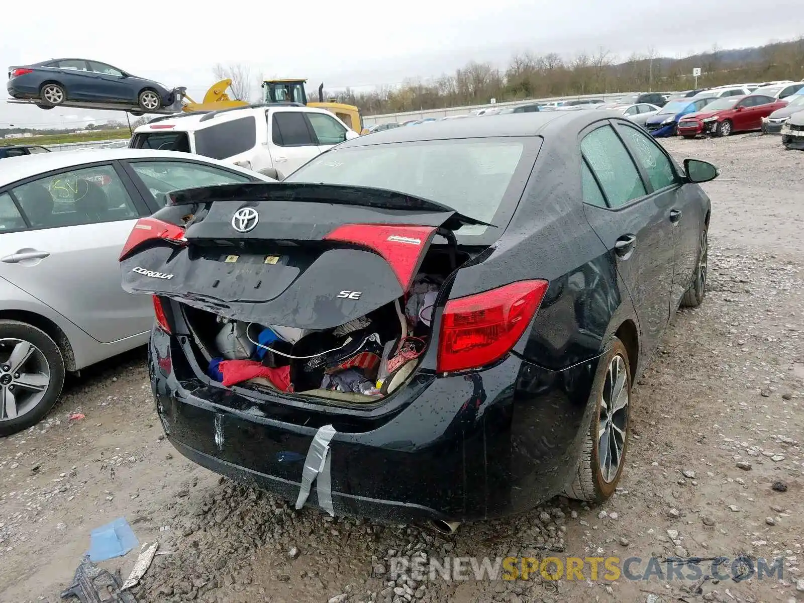 4 Photograph of a damaged car 5YFBURHE4KP927111 TOYOTA COROLLA 2019