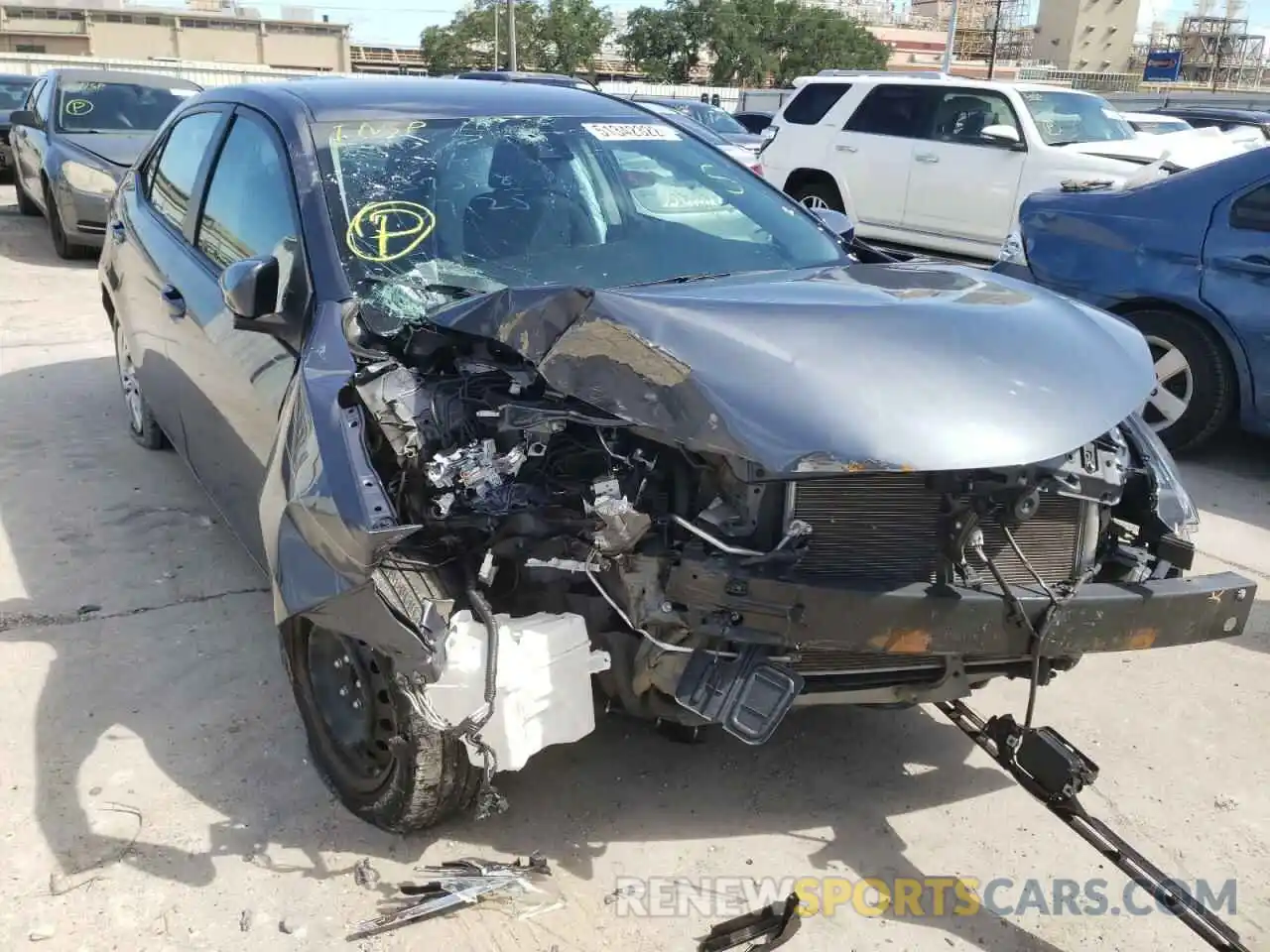 1 Photograph of a damaged car 5YFBURHE4KP927125 TOYOTA COROLLA 2019