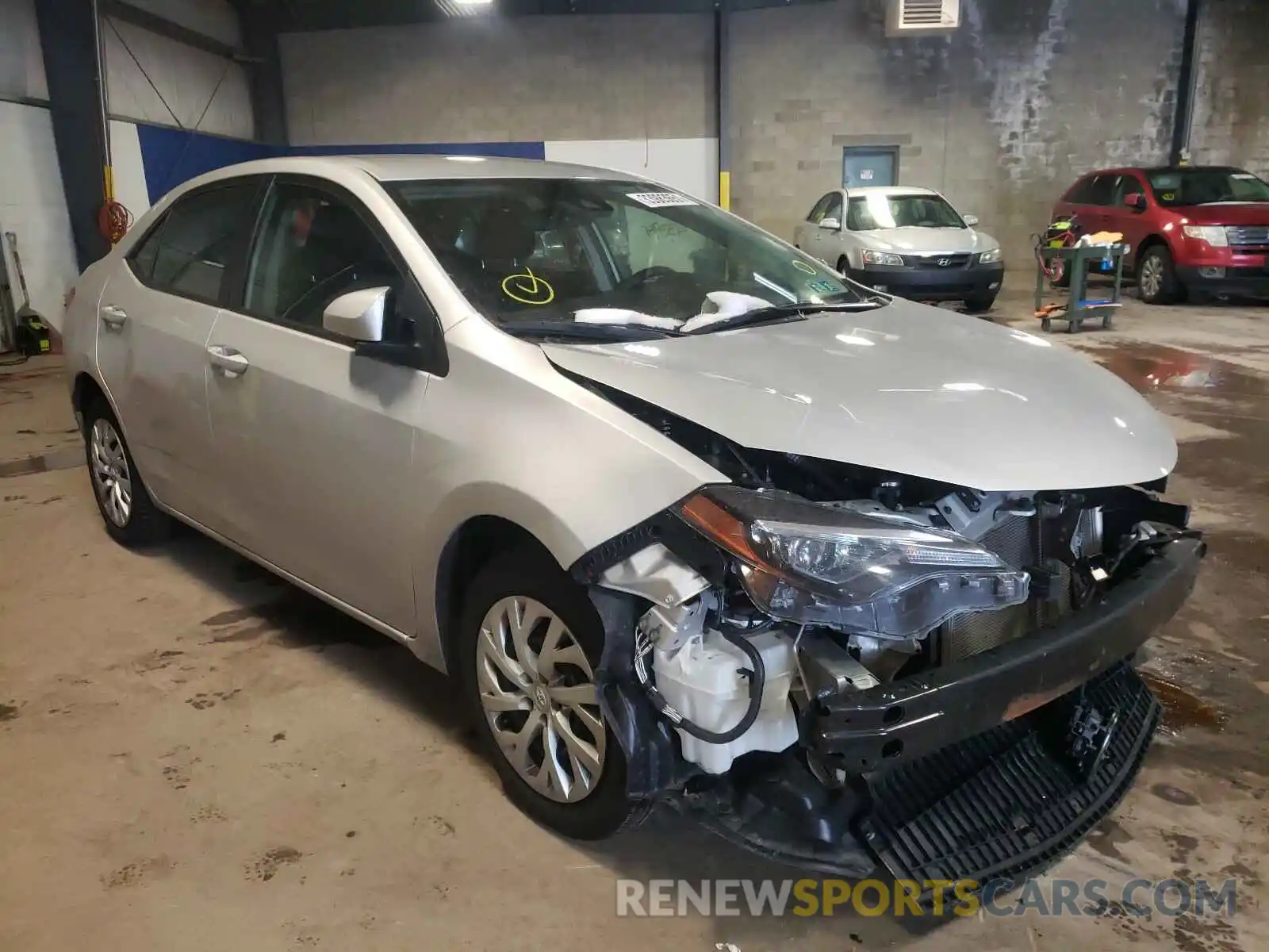 1 Photograph of a damaged car 5YFBURHE4KP927352 TOYOTA COROLLA 2019