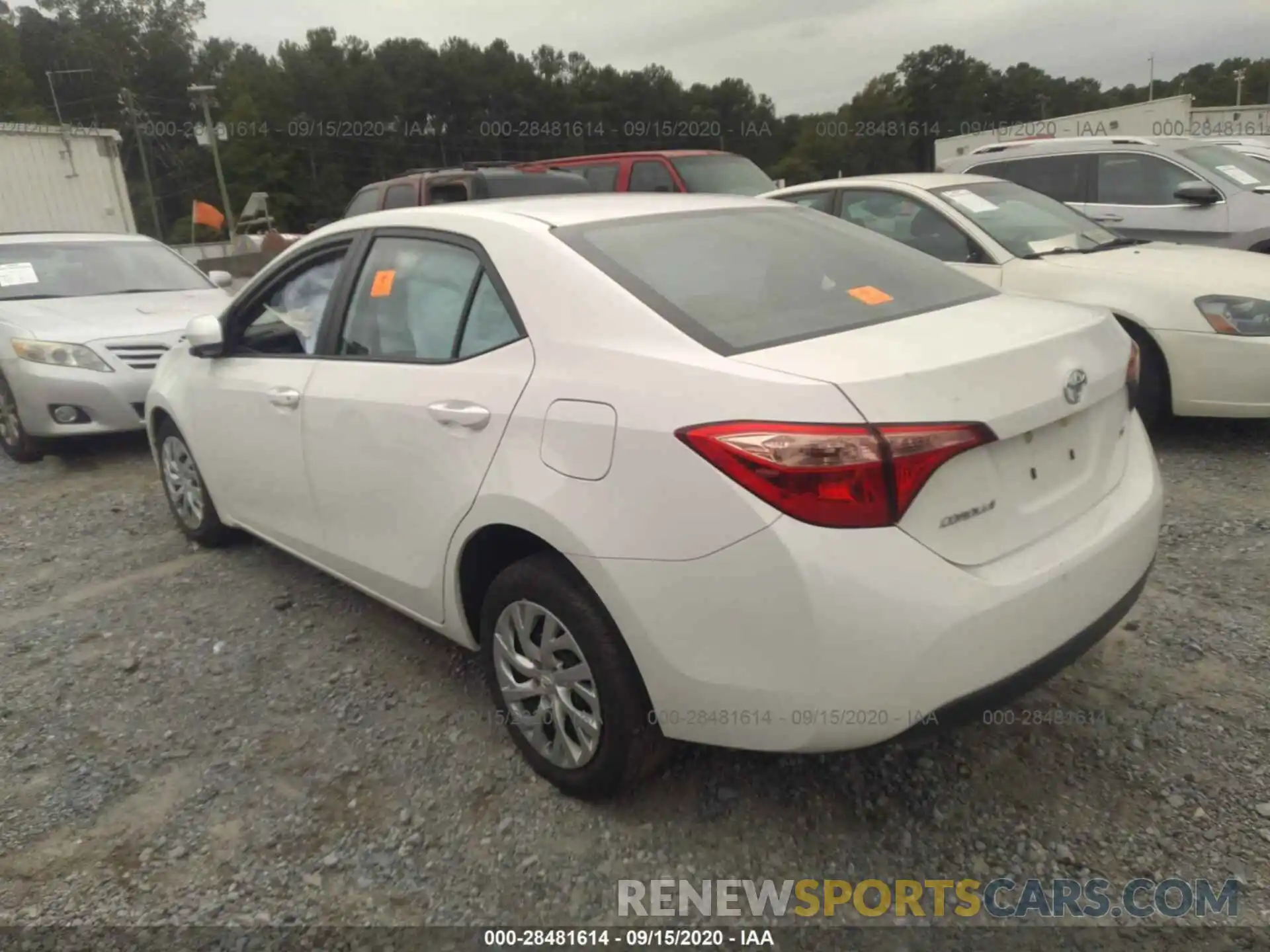 3 Photograph of a damaged car 5YFBURHE4KP927514 TOYOTA COROLLA 2019