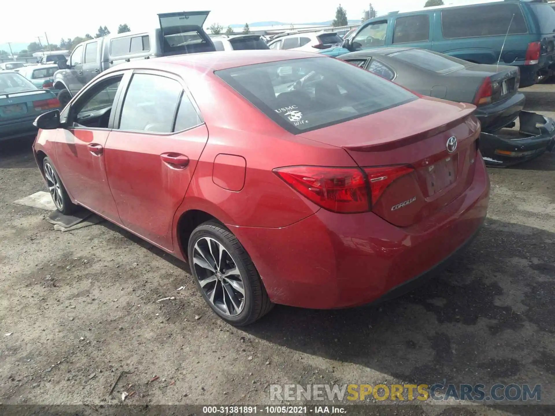 3 Photograph of a damaged car 5YFBURHE4KP927822 TOYOTA COROLLA 2019