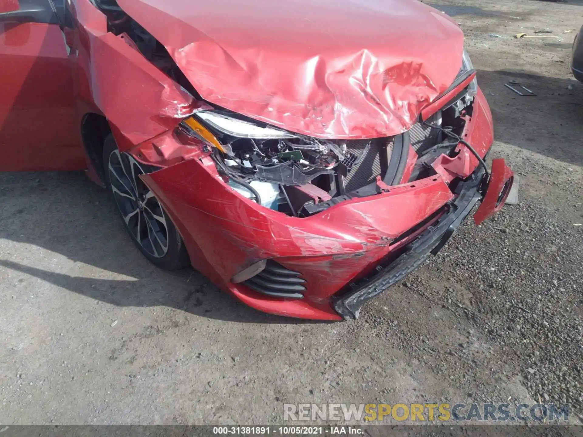 6 Photograph of a damaged car 5YFBURHE4KP927822 TOYOTA COROLLA 2019