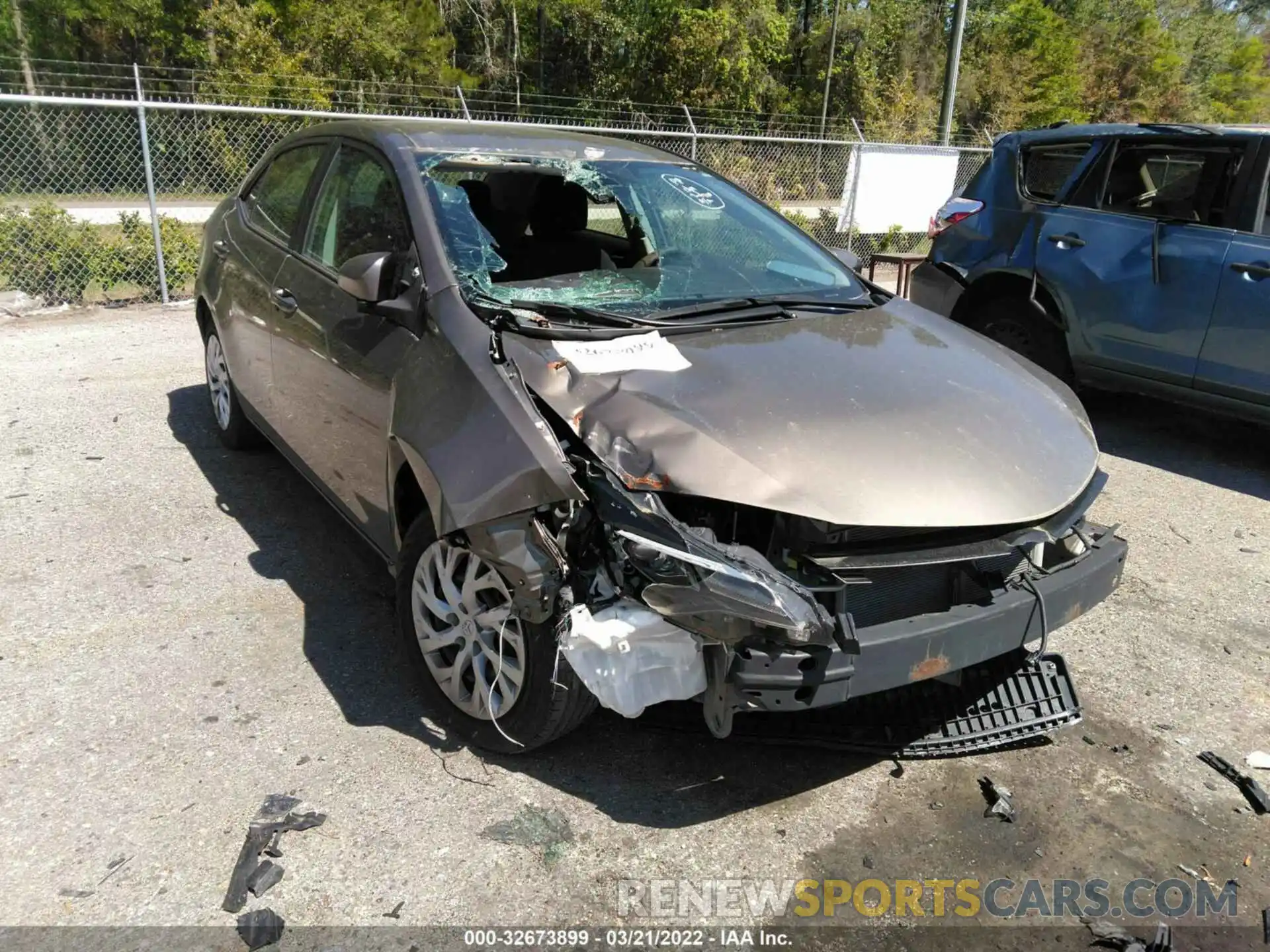 6 Photograph of a damaged car 5YFBURHE4KP928128 TOYOTA COROLLA 2019