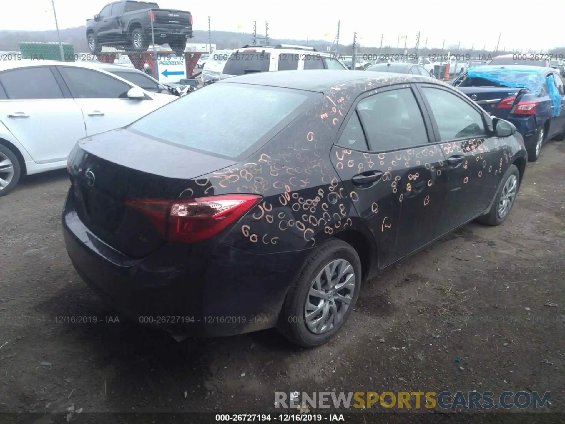 4 Photograph of a damaged car 5YFBURHE4KP929084 TOYOTA COROLLA 2019