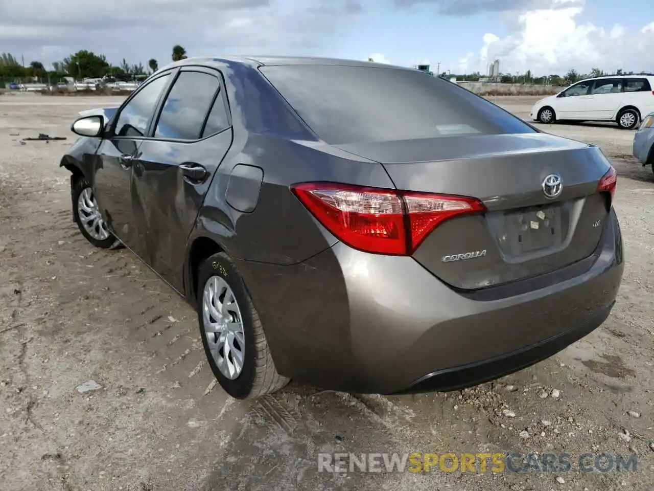 3 Photograph of a damaged car 5YFBURHE4KP930137 TOYOTA COROLLA 2019